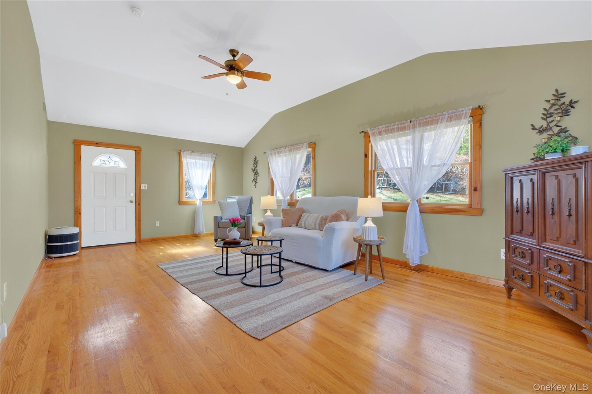 #4 photo, 17 Mary Avenue, Mahopac , NY 10541