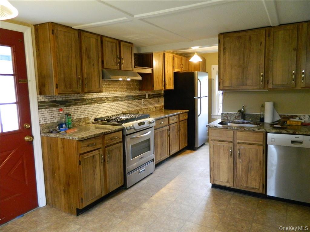 #7 photo, 34 Kings Highway, 뉴욕주 New City , NY 10956