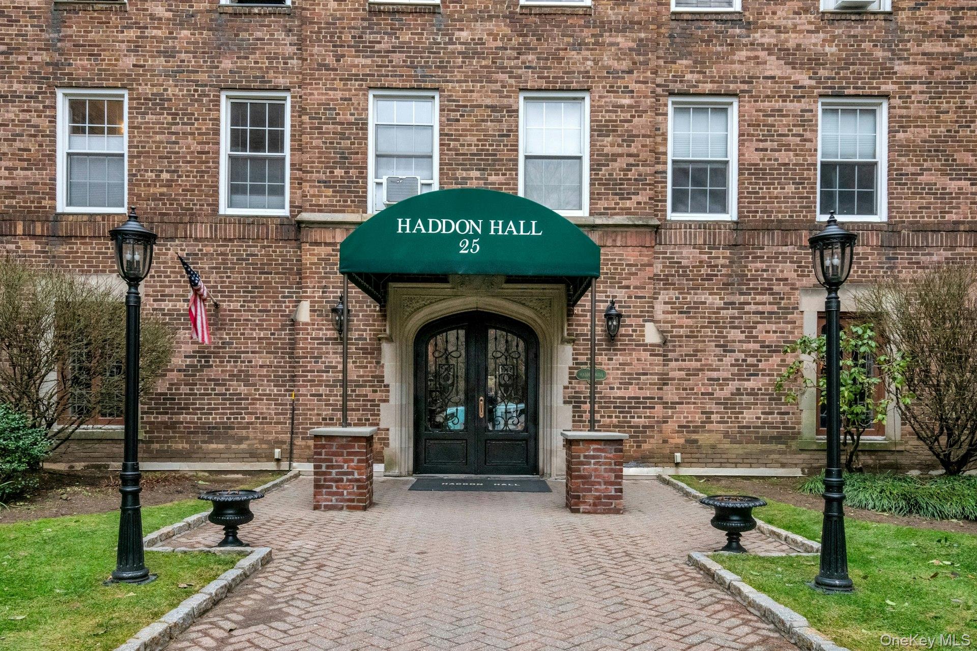 #2 photo, 25 Parkview Avenue, Bronxville , NY 10708