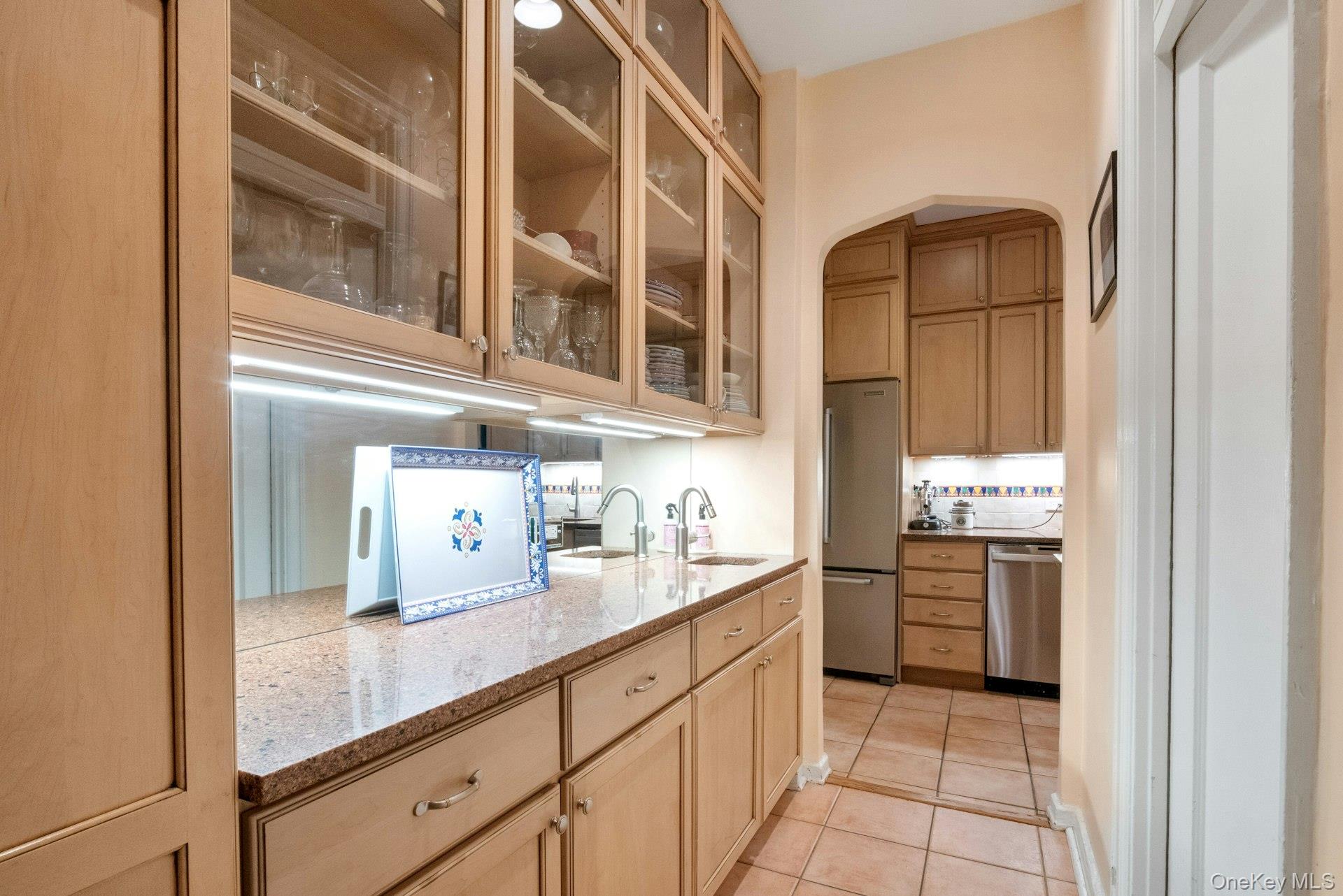 #8 photo, 25 Parkview Avenue, Bronxville , NY 10708