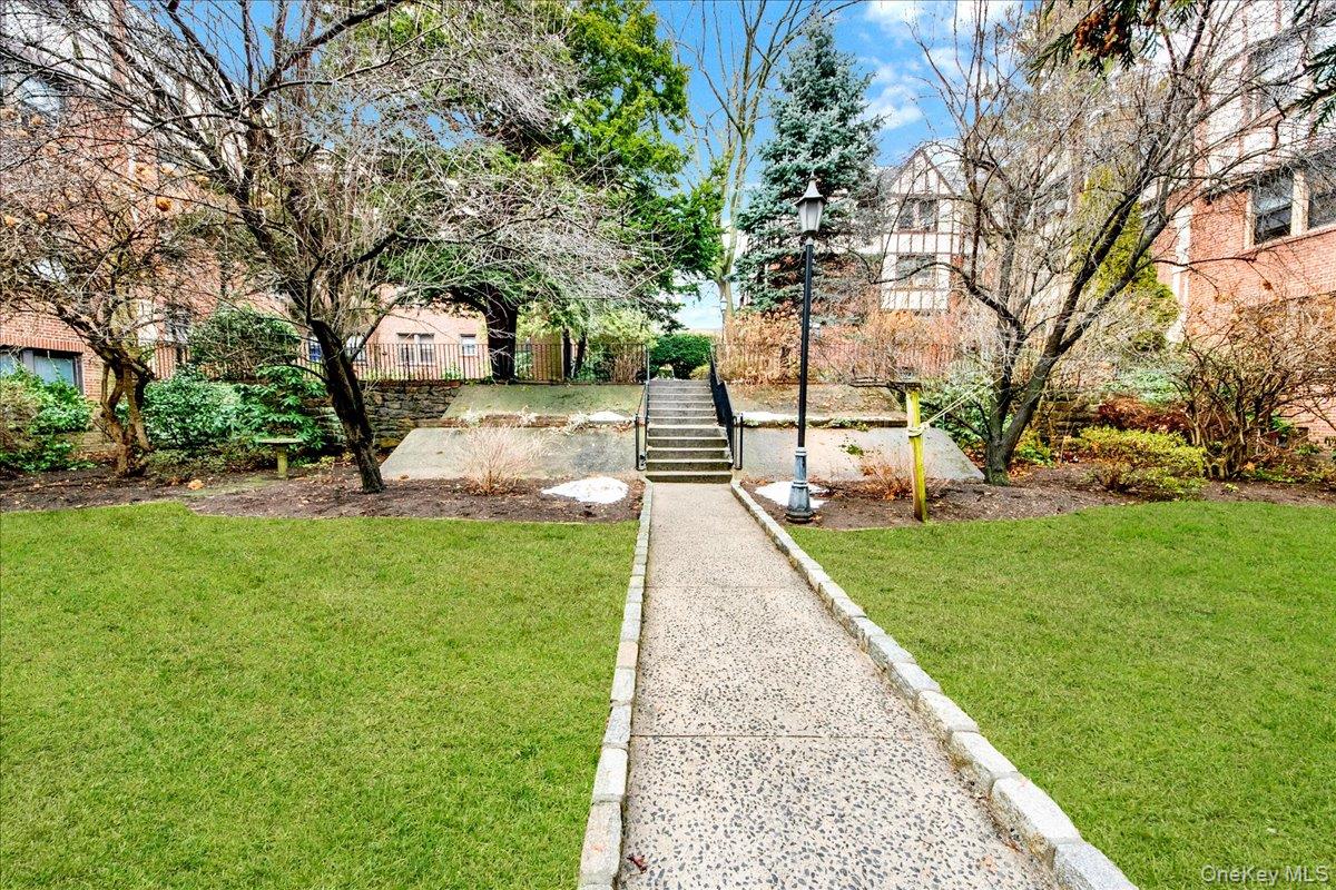 #3 photo, 7 Greenridge Avenue, White Plains , NY 10601