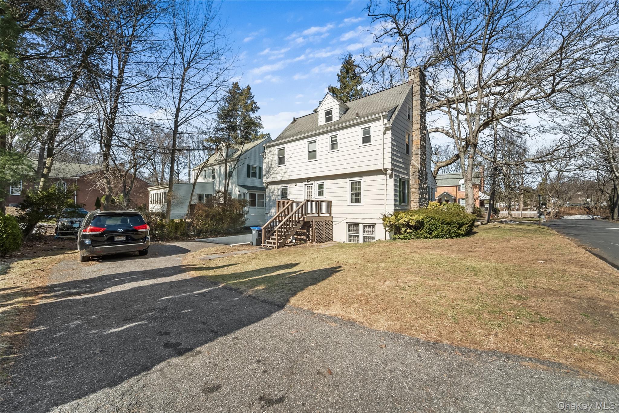 #4 photo, 10 Jane Street, Hartsdale , NY 10530
