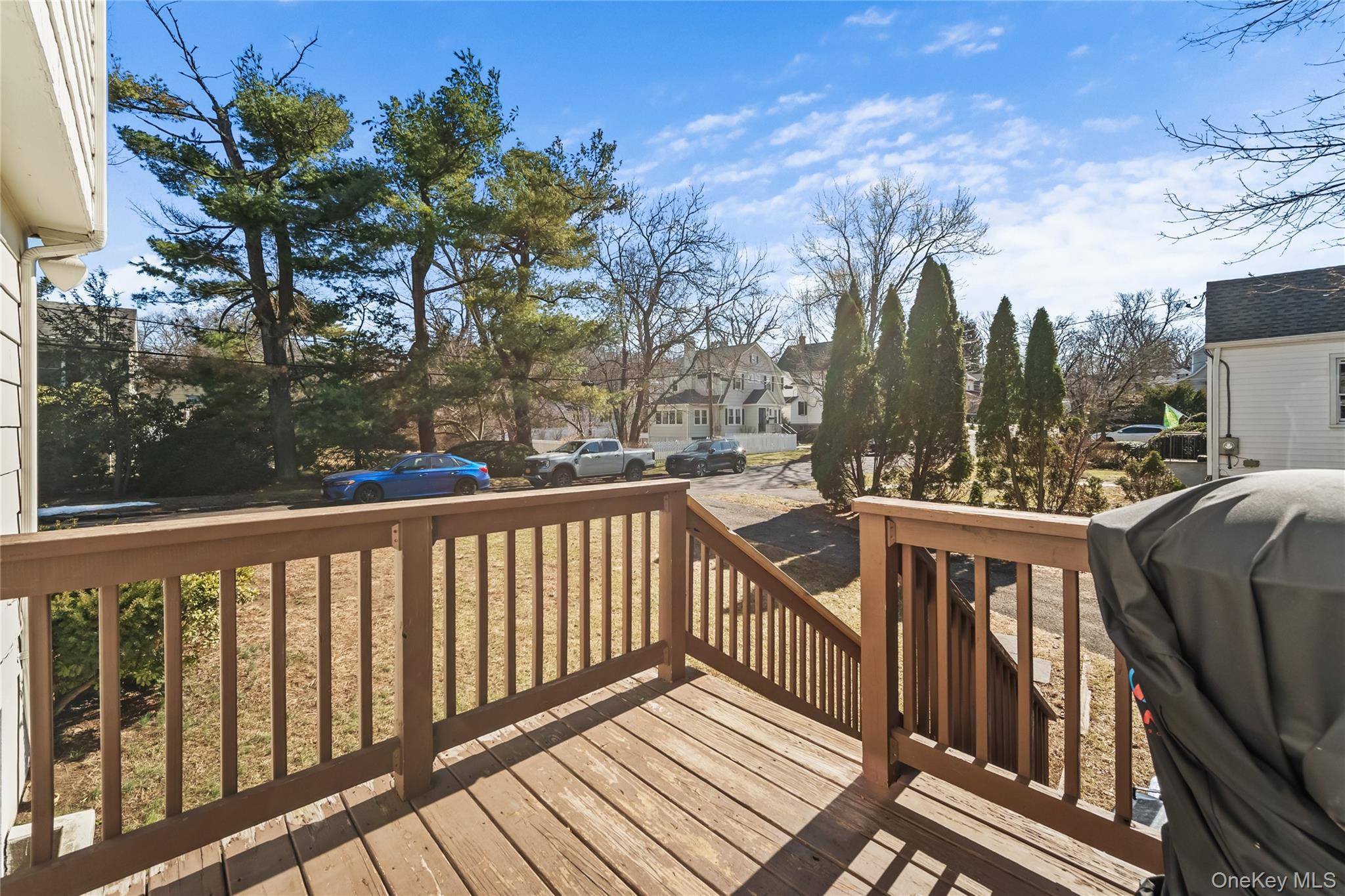 #6 photo, 10 Jane Street, Hartsdale , NY 10530