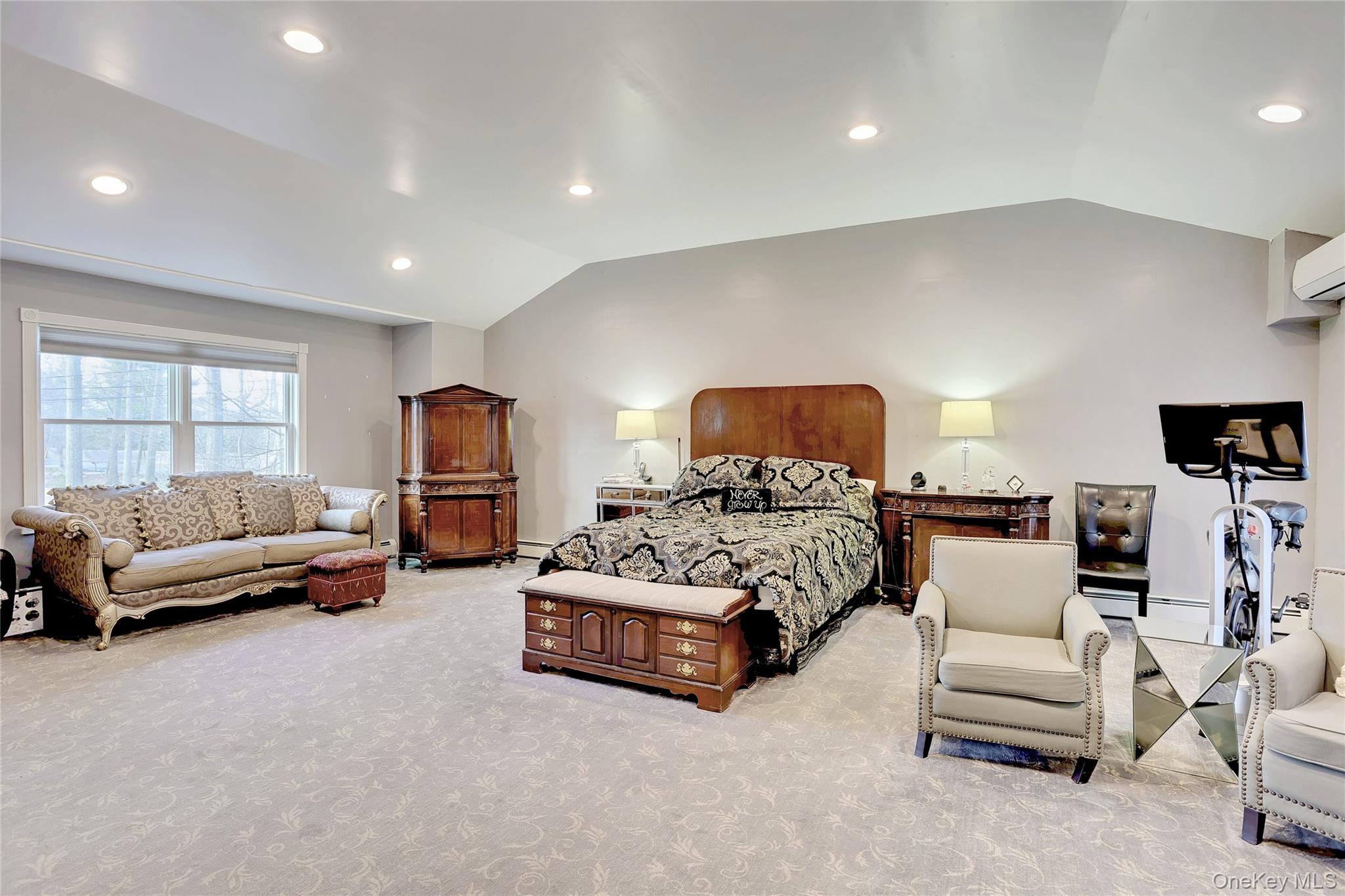 #19 photo, 1 Forest Glen Court, Suffern , NY 10901