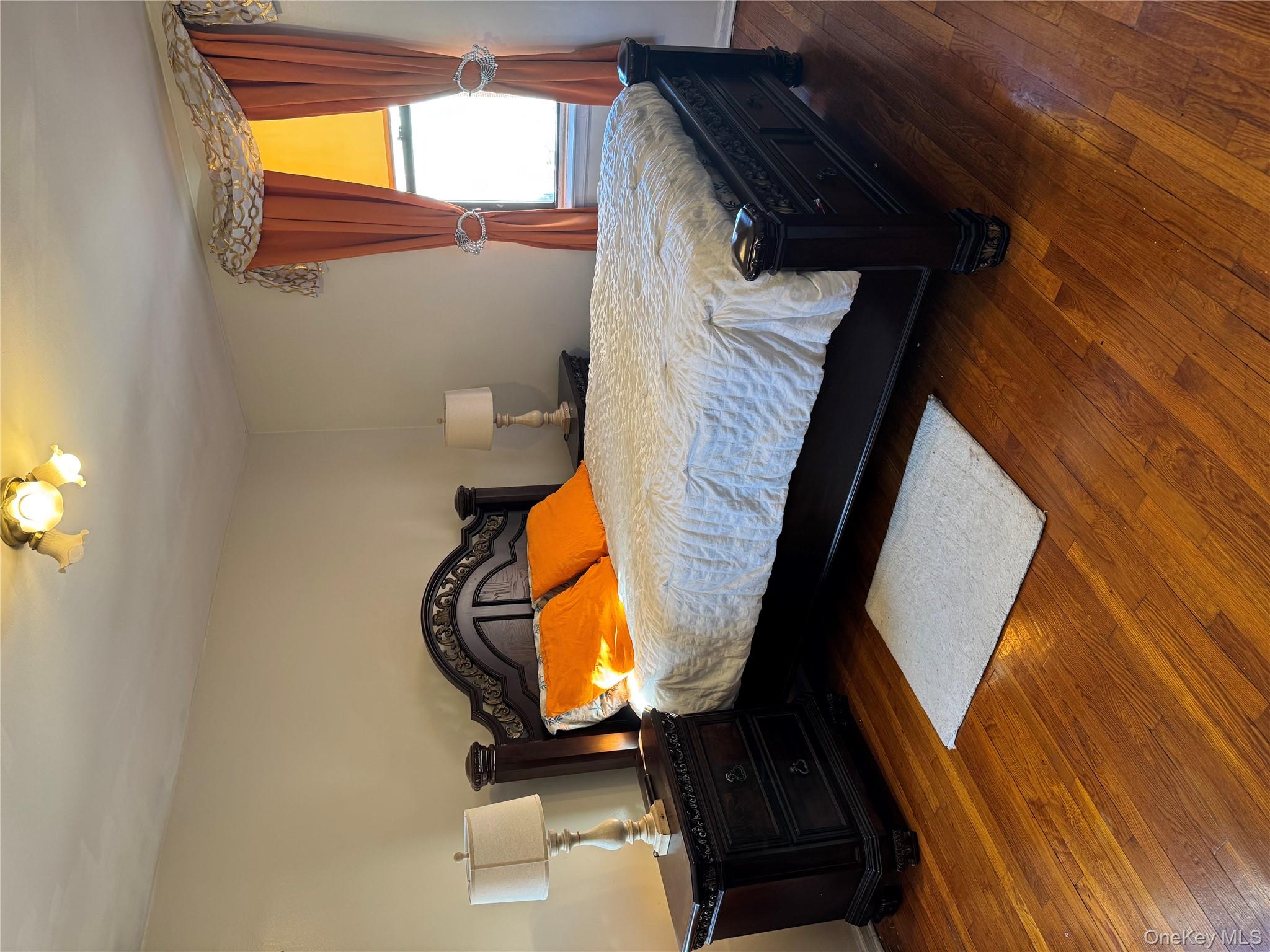 #9 photo, 745 E 231st Street, Bronx , NY 10466