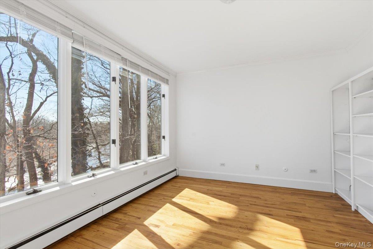 #14 photo, 27 Harbor Terrace Drive, Rye , NY 10580