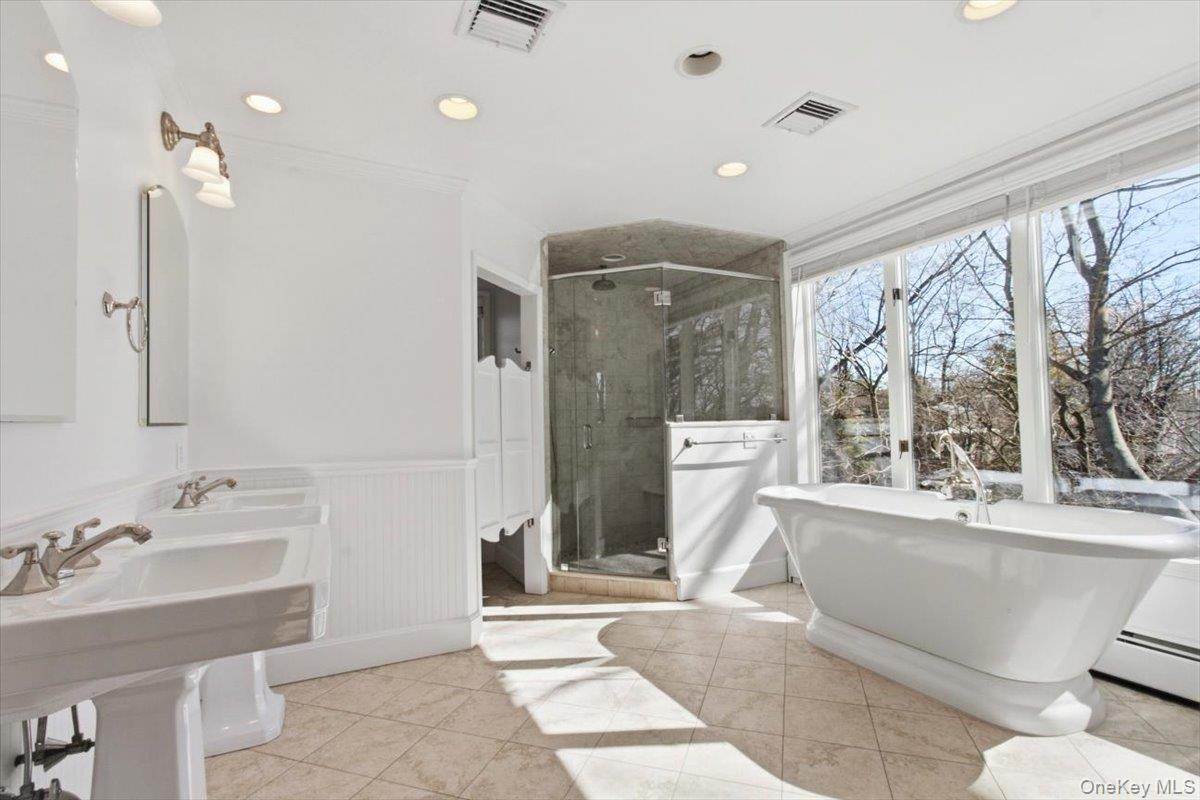 #18 photo, 27 Harbor Terrace Drive, Rye , NY 10580