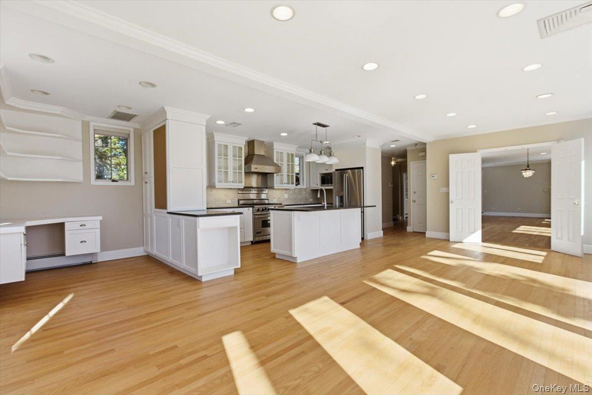 #6 photo, 27 Harbor Terrace Drive, Rye , NY 10580