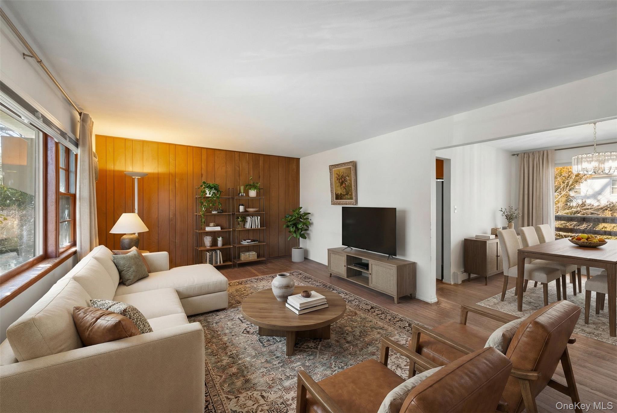 #7 photo, 11 Delaware Avenue, Port Washington , NY 11050