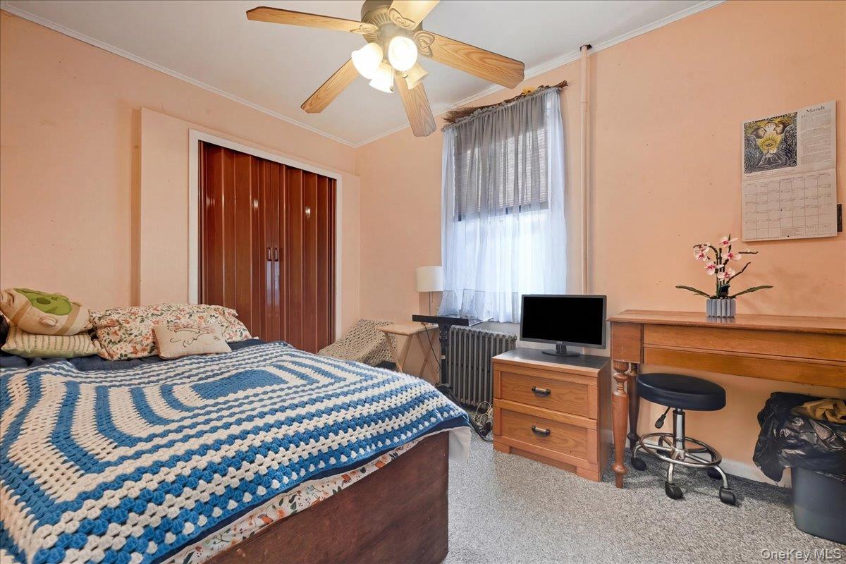 #12 photo, 51 W Hitchcock Avenue, Floral Park , NY 11001