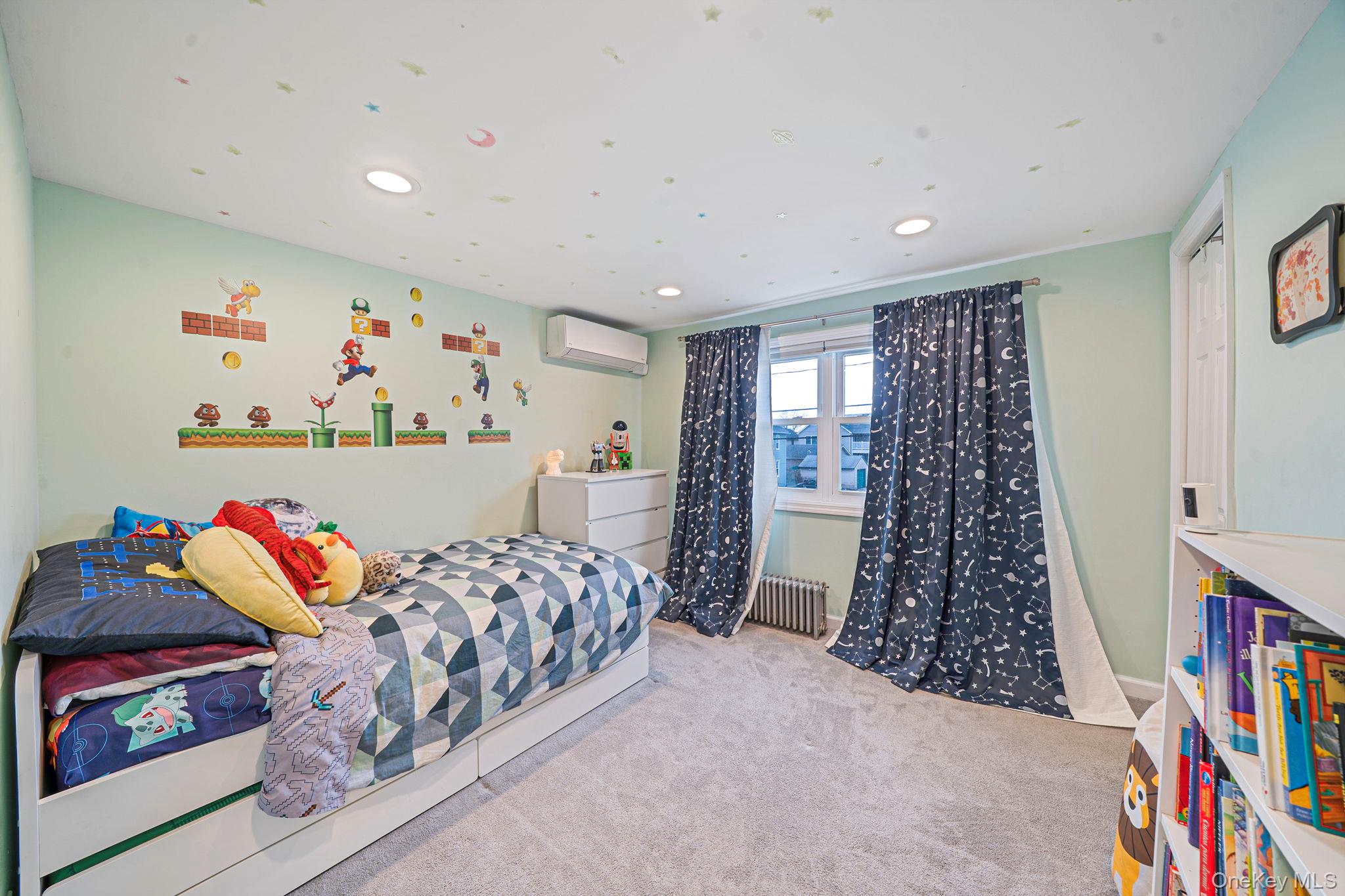 #17 photo, 1 2nd Avenue, East Rockaway , NY 11518