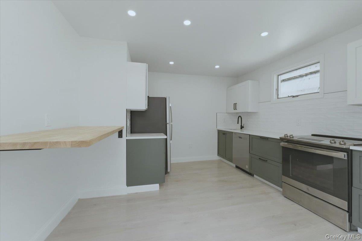 #18 photo, 1895 Park Street, מחוז נסאו Atlantic Beach , NY 11509