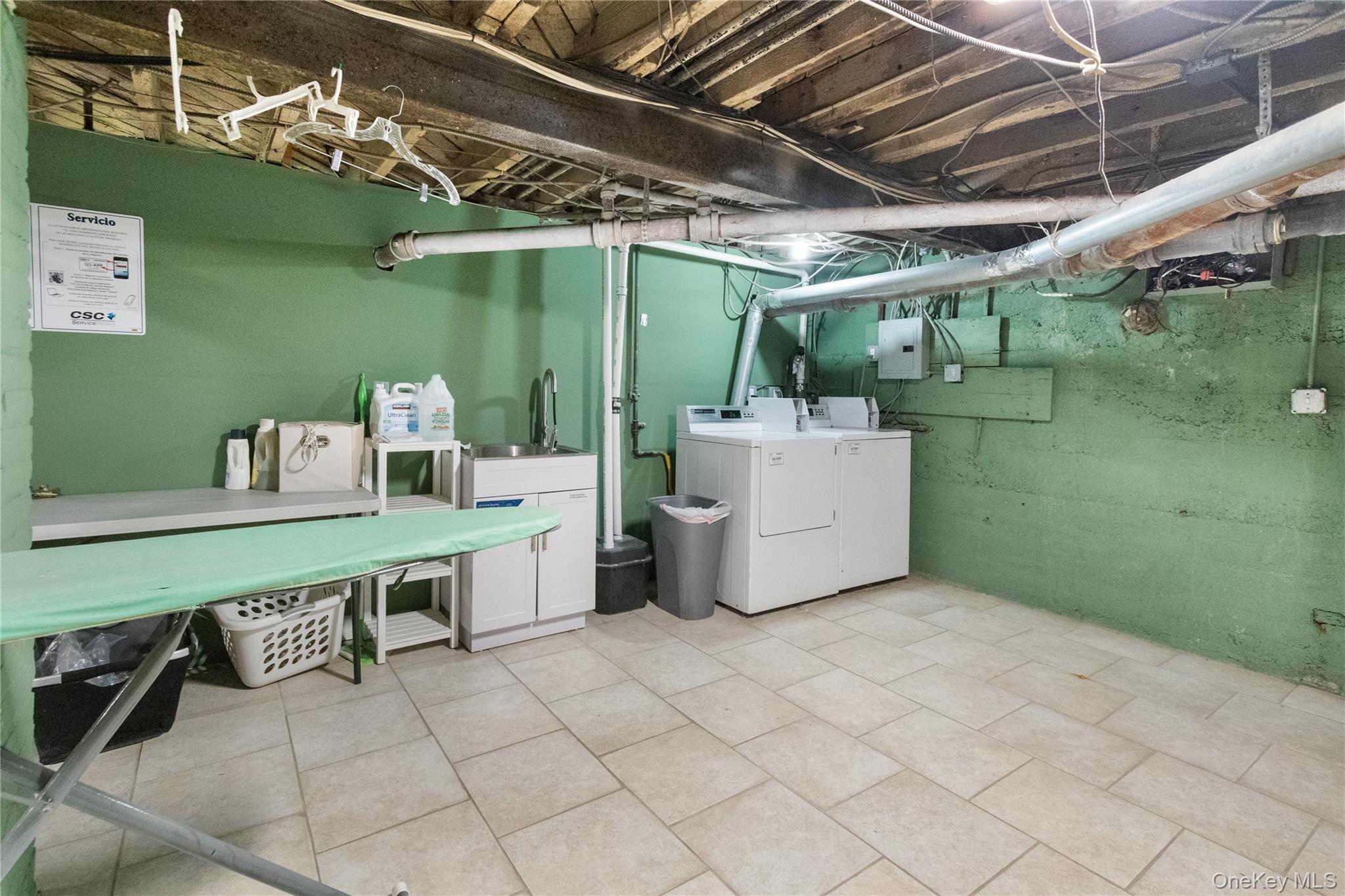 #9 photo, 146 Harrison Avenue, ناسو Mineola , NY 11501