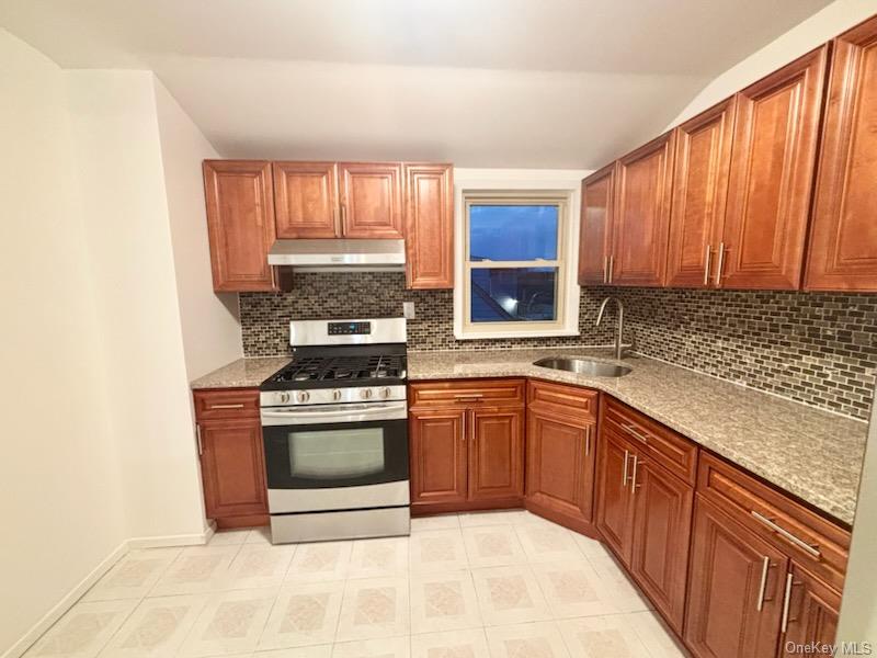 #3 photo, 139-10 254th Street, Rosedale , NY 11422