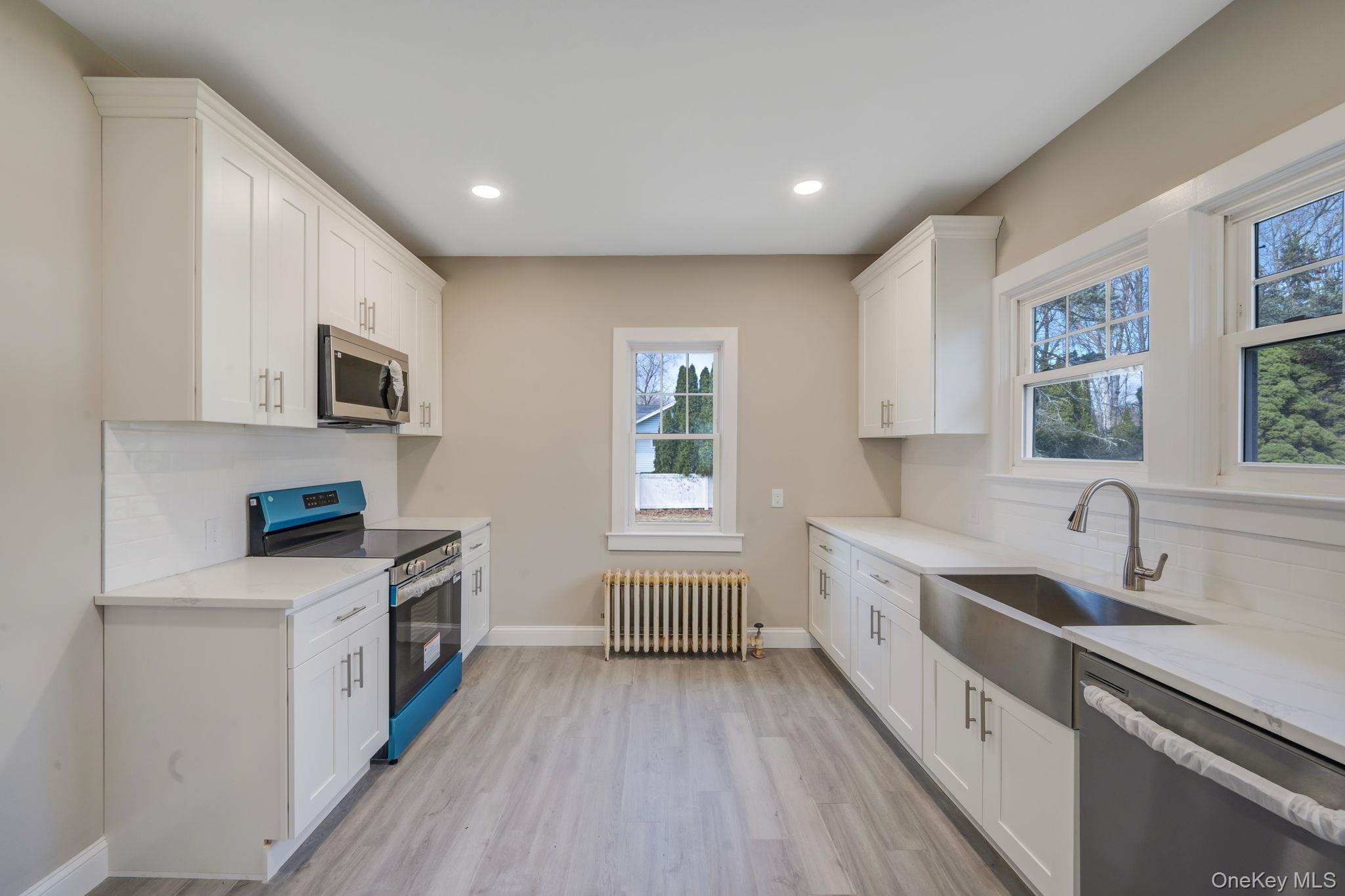 #5 photo, 44 Elizabeth Avenue, Smithtown , NY 11787