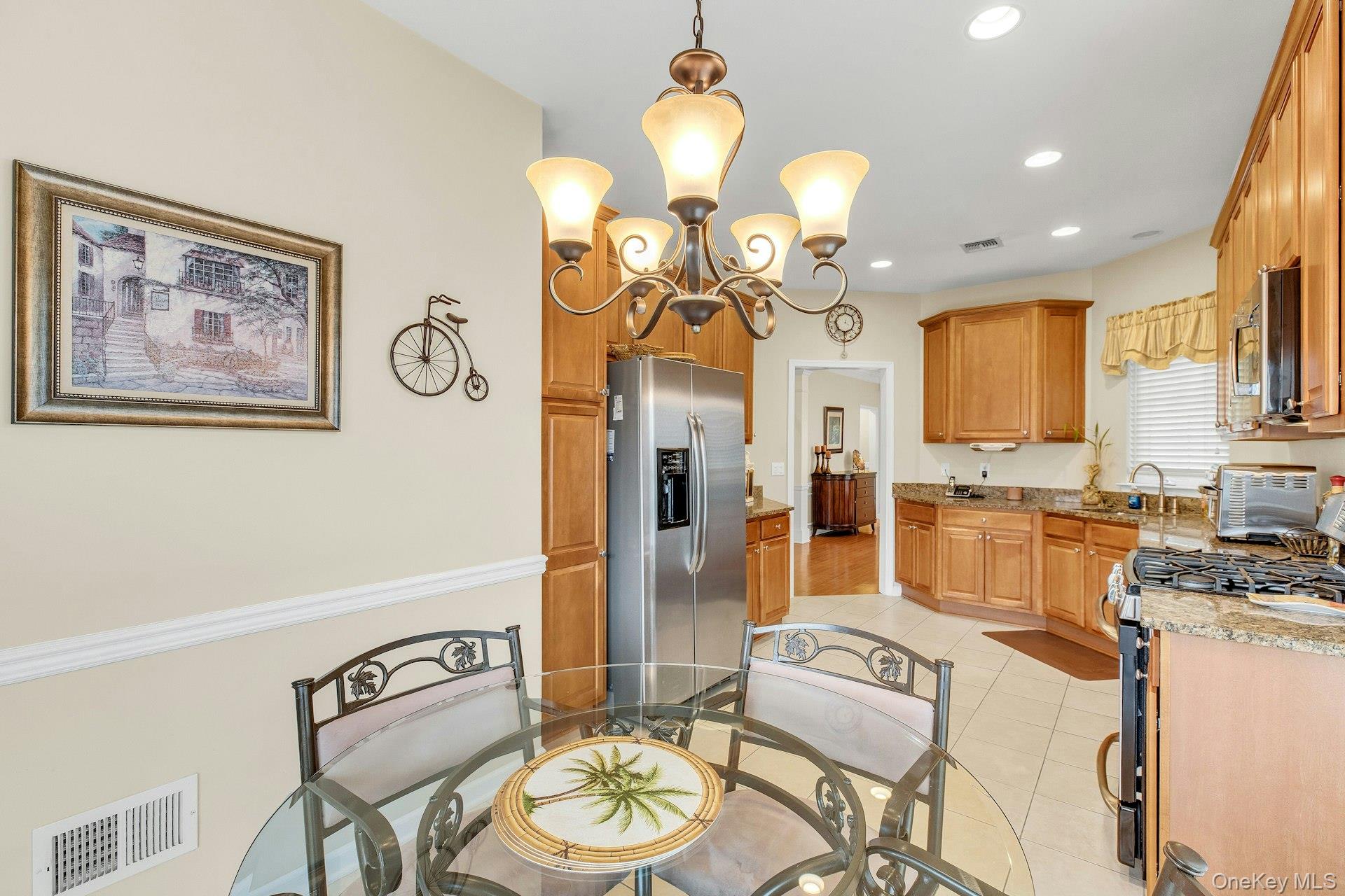 #16 photo, 43 Louden Loop, Mount Sinai , NY 11766