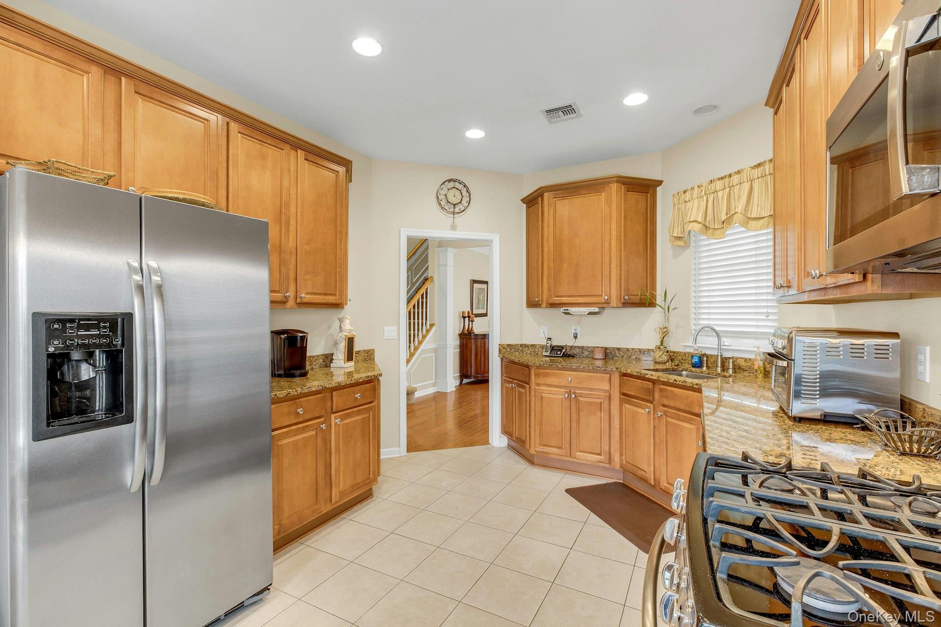 #17 photo, 43 Louden Loop, Mount Sinai , NY 11766