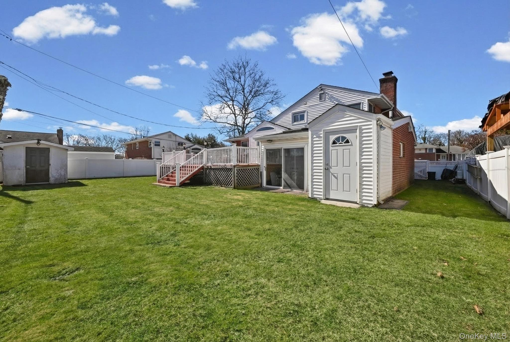 #3 photo, 3 Chapin, Farmingdale , NY 11735