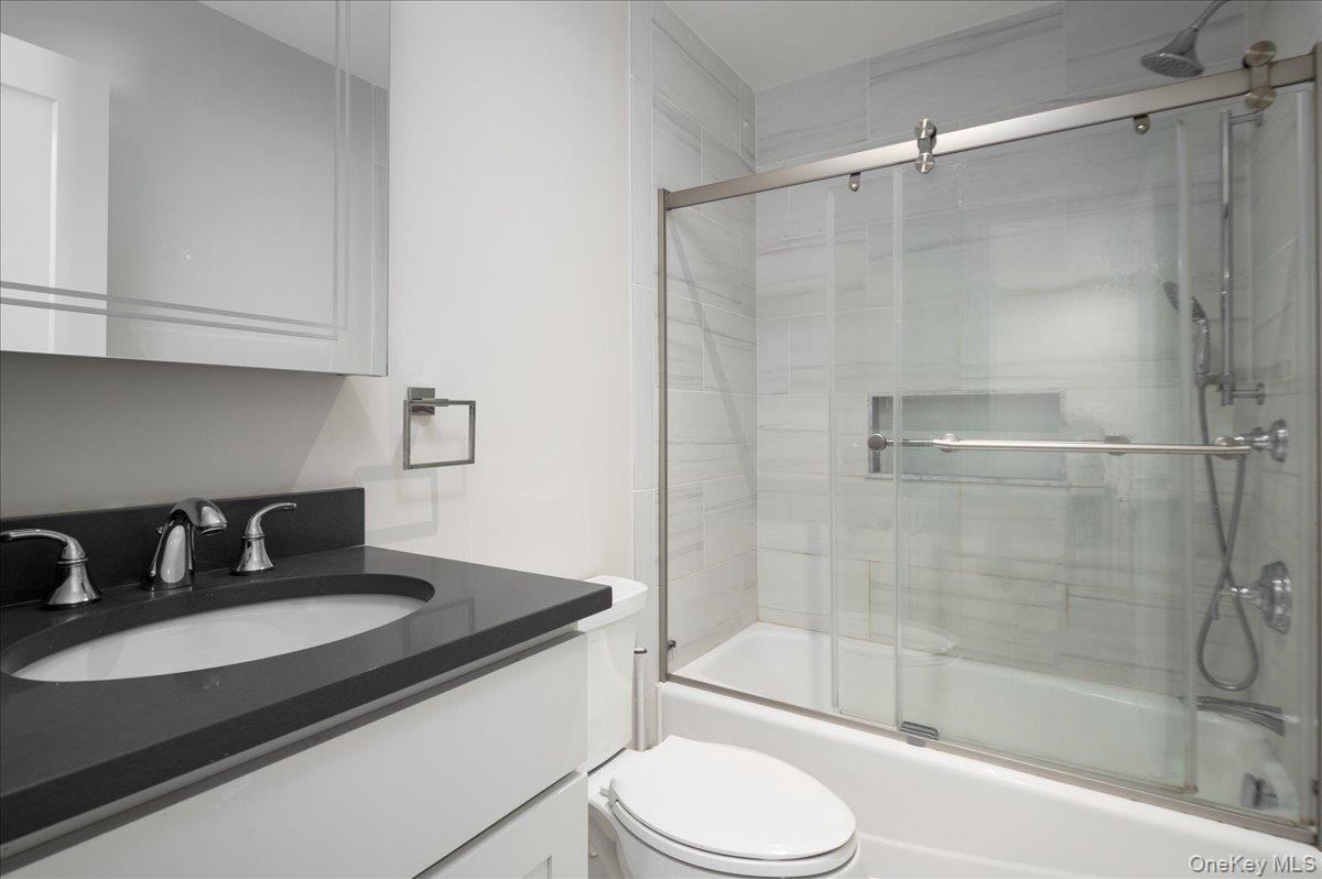 #10 photo, 91 Rockwell Street, Harrison , NY 10528