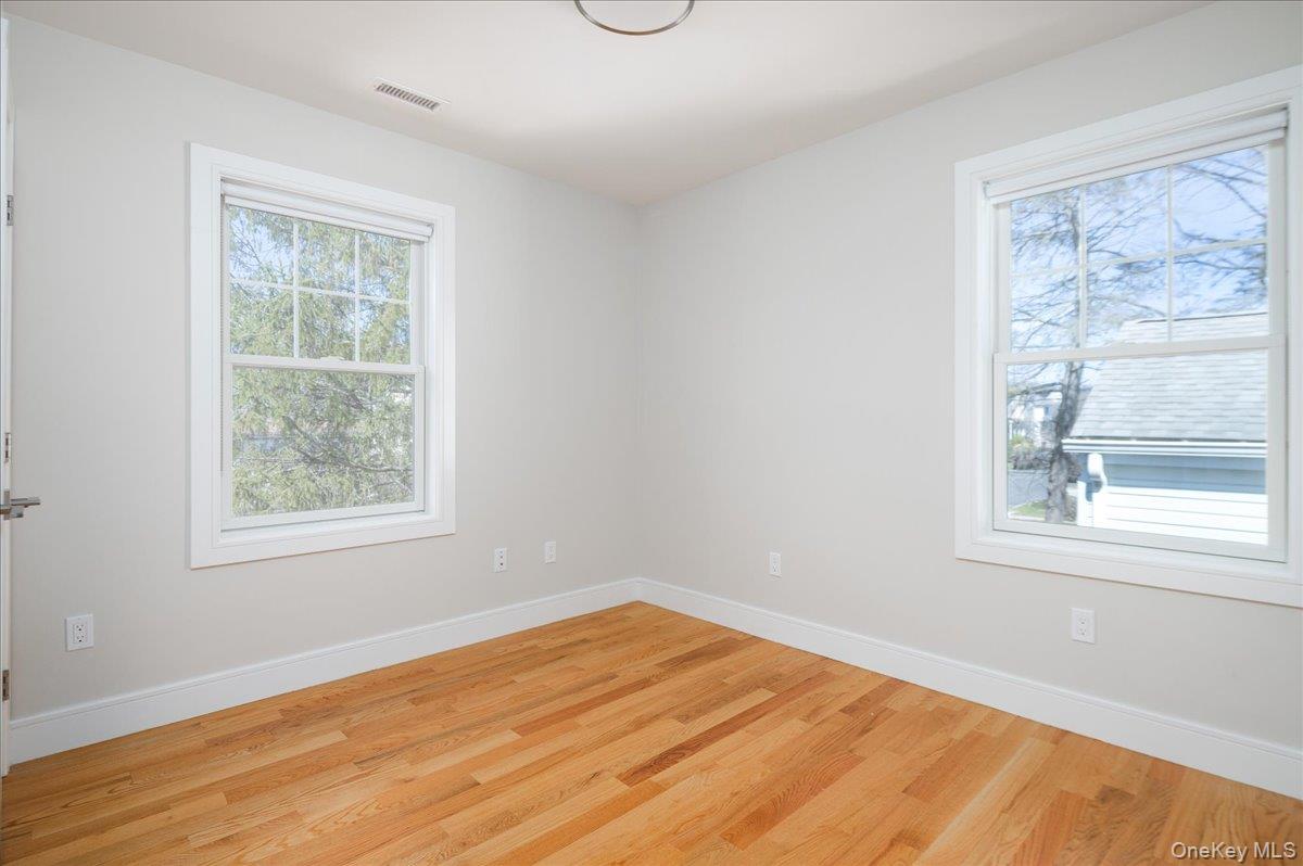 #14 photo, 91 Rockwell Street, Harrison , NY 10528