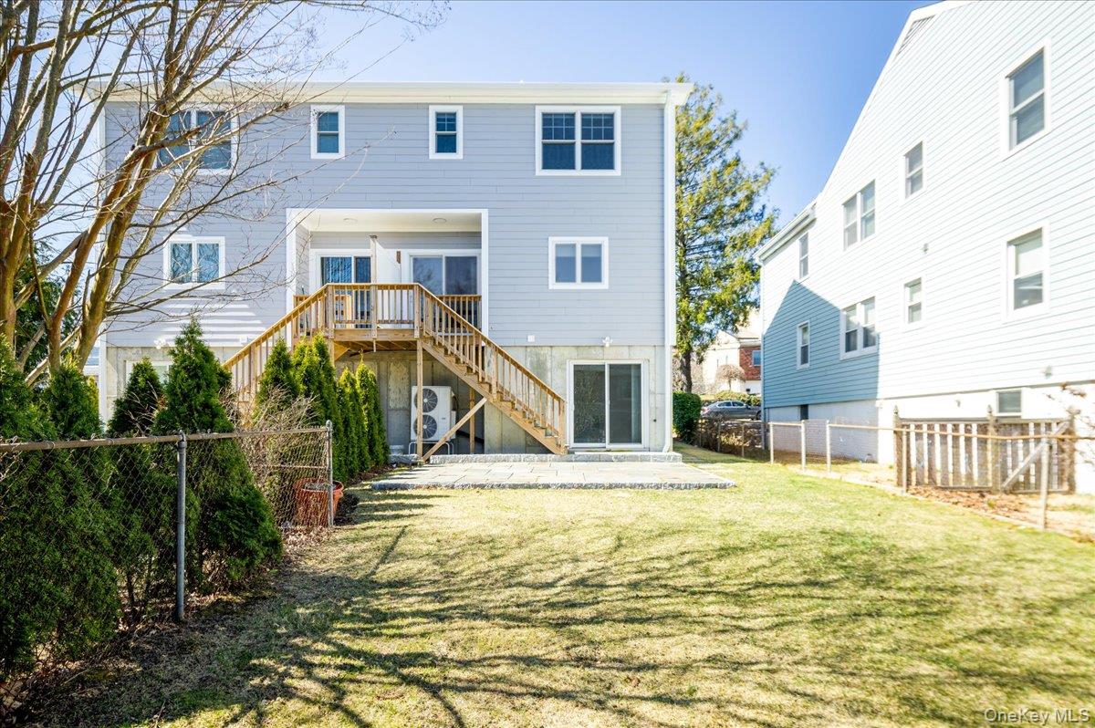 #19 photo, 91 Rockwell Street, Harrison , NY 10528