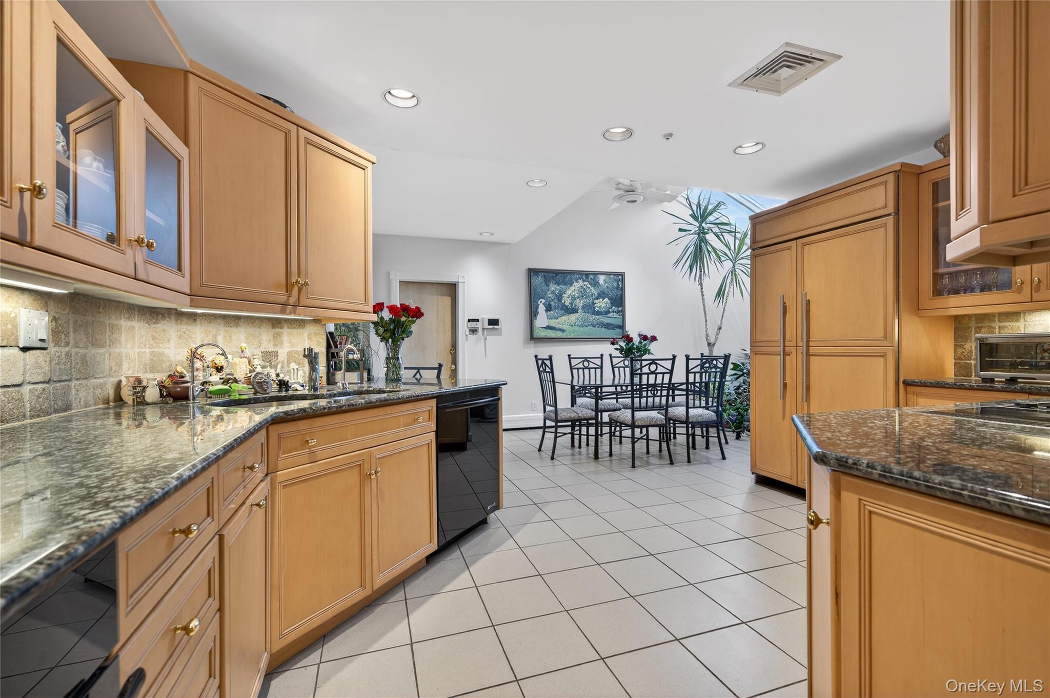 #17 photo, 37 Shelter Lane, Roslyn Heights , NY 11577