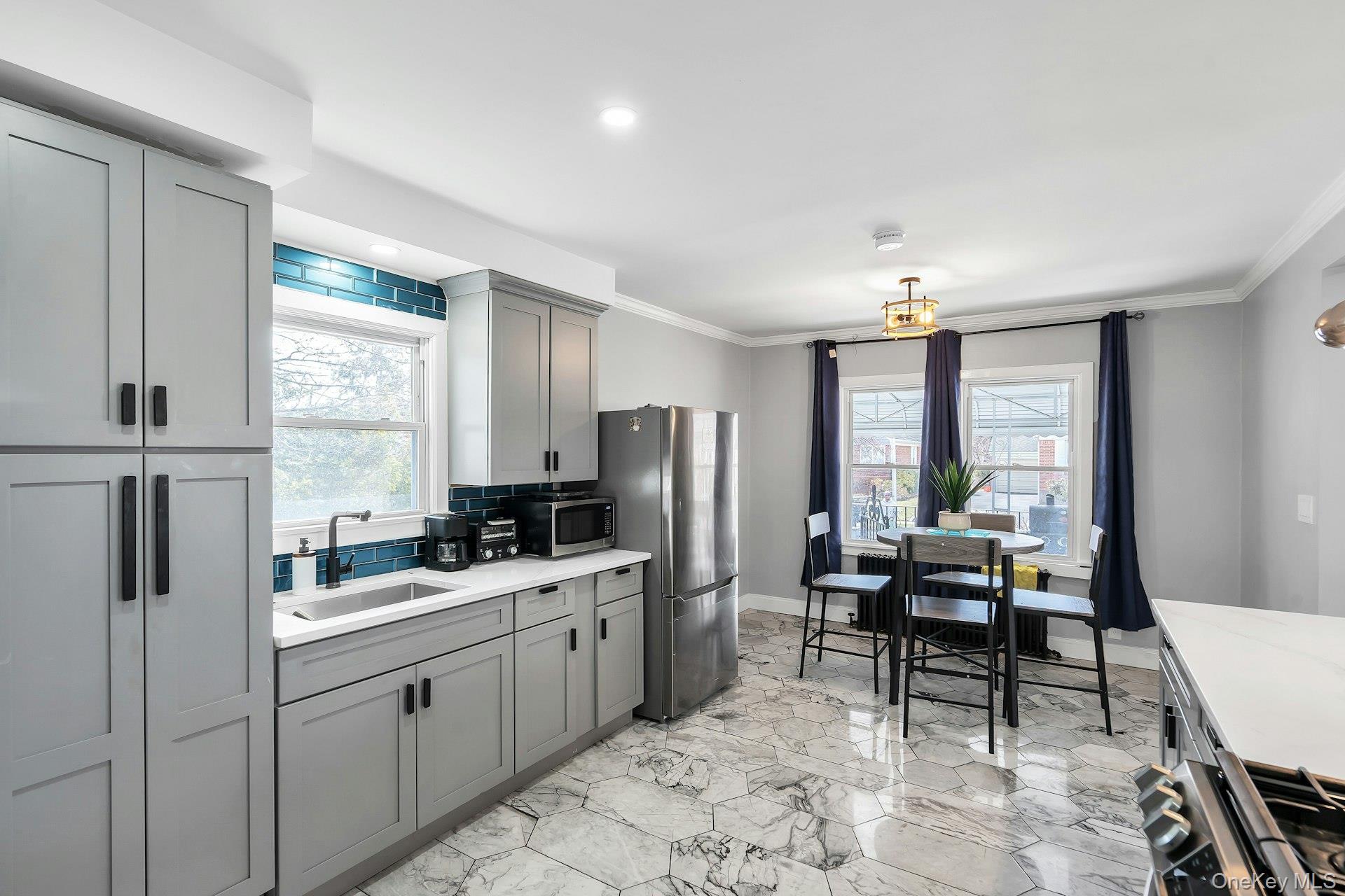 #6 photo, 30 Norfolk Drive, নাসাউ কাউন্টি Elmont , NY 11003