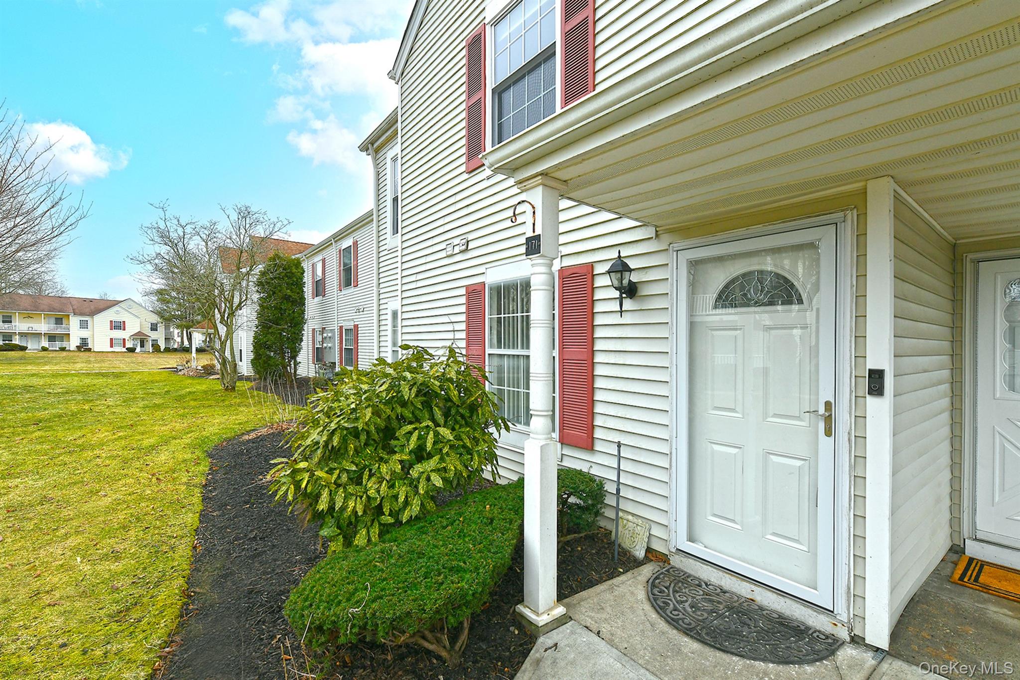 #5 photo, 171 Fairview Circle, 东长岛 Middle Island , NY 11953