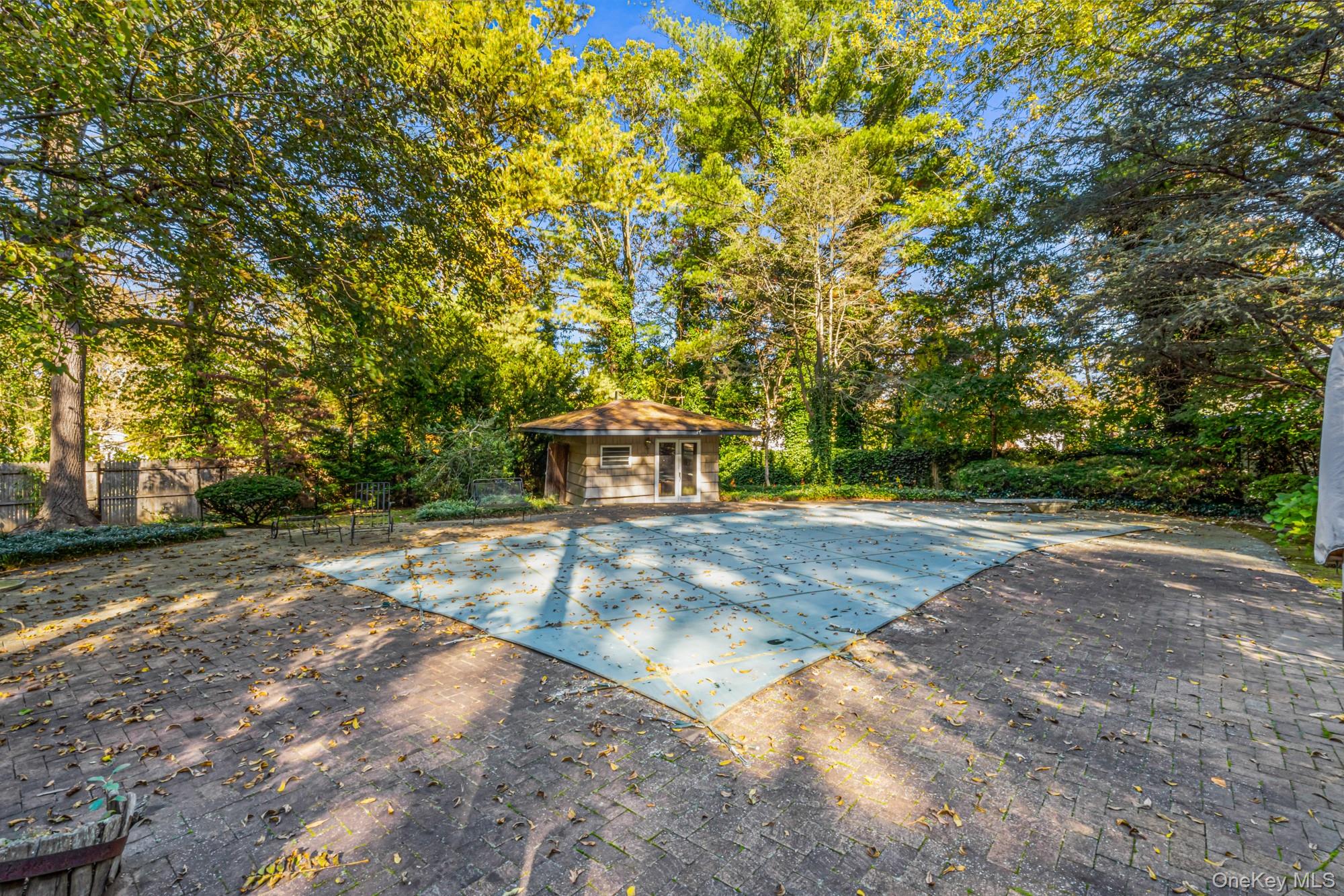 #11 photo, 29 Winter Lane, Dix Hills , NY 11746