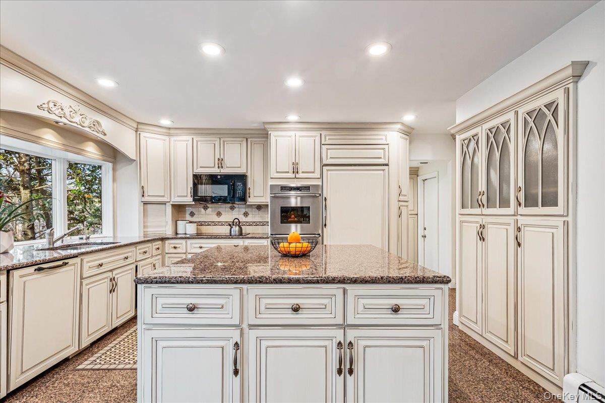 #15 photo, 29 Winter Lane, Dix Hills , NY 11746