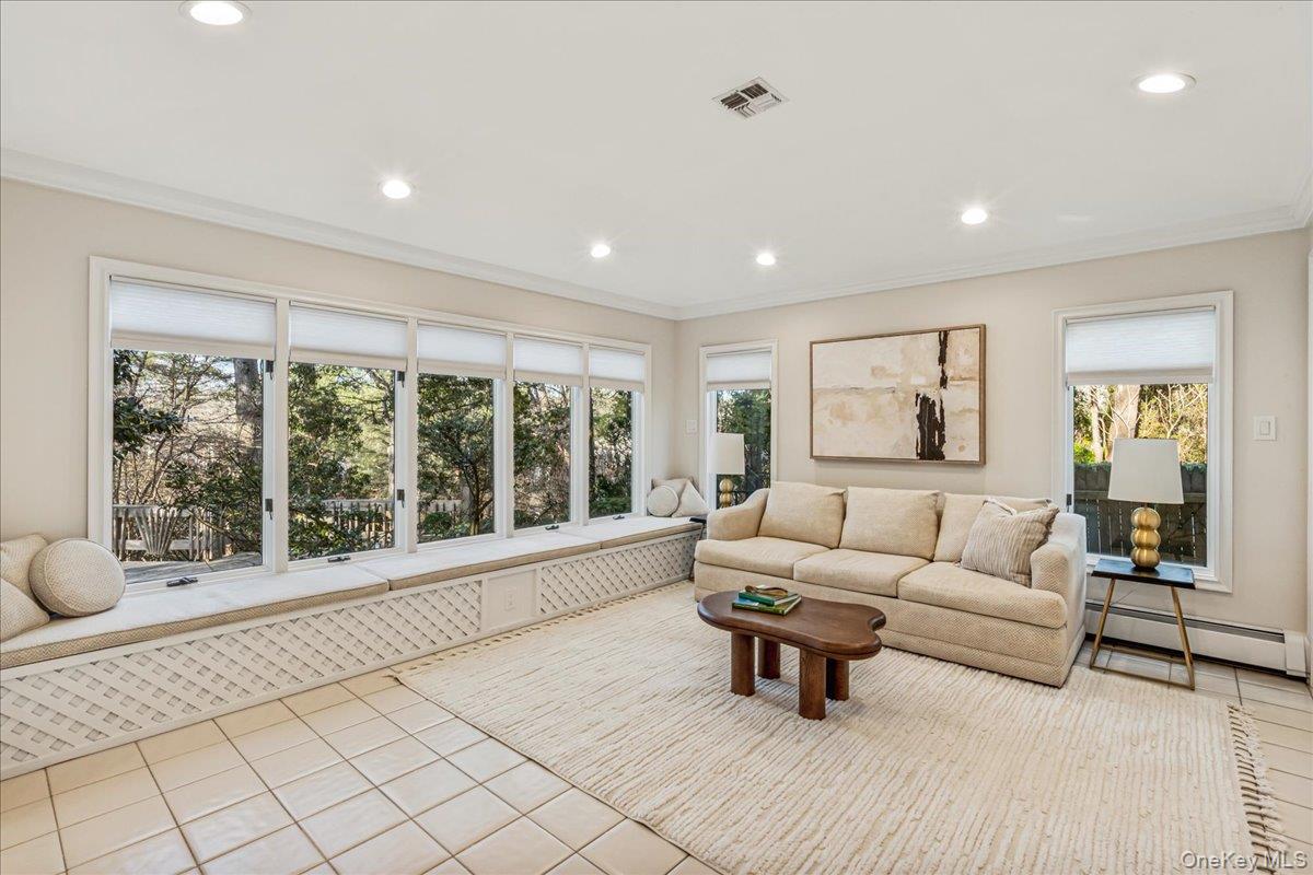 #17 photo, 29 Winter Lane, Dix Hills , NY 11746