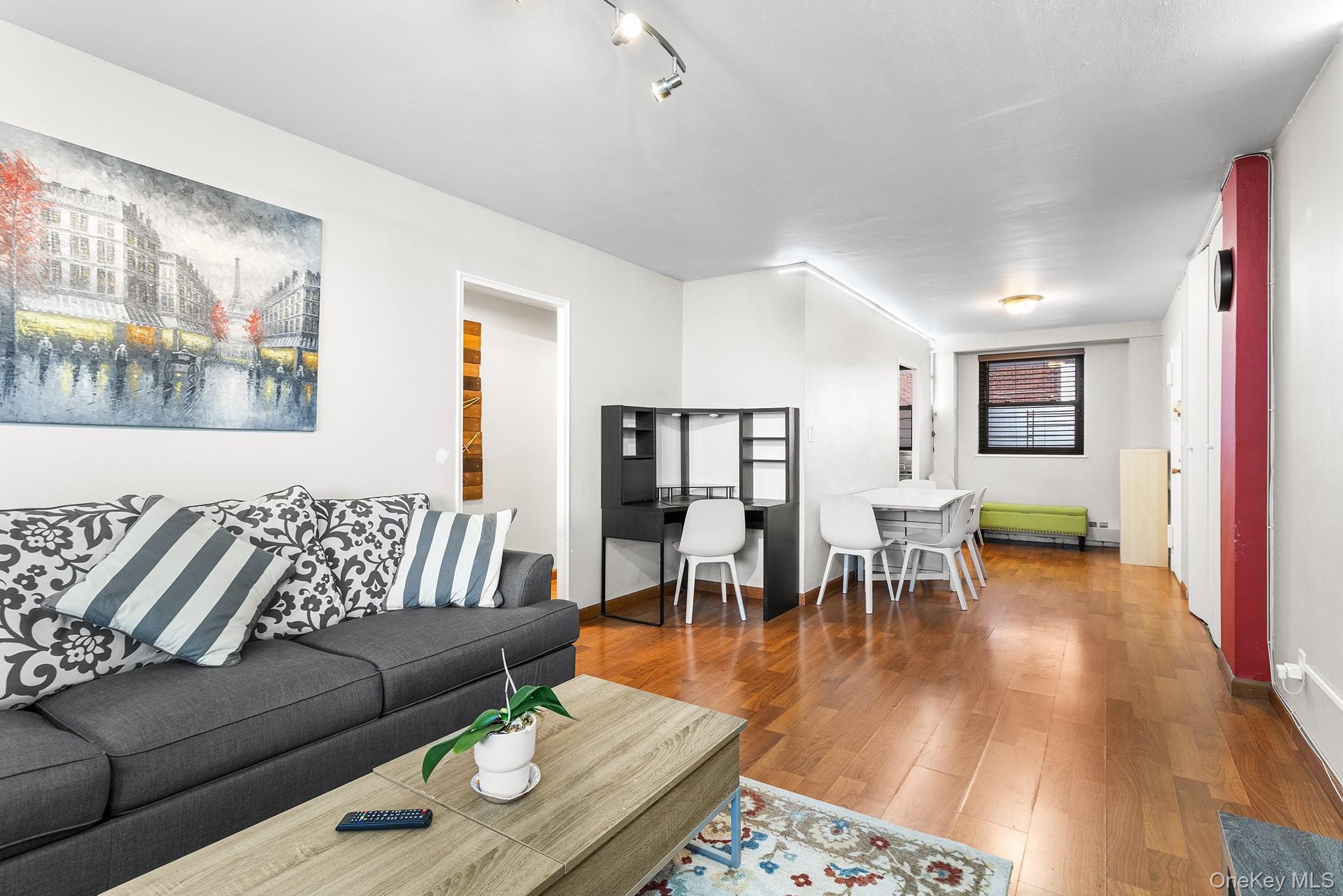 #3 photo, 6125 98th Street, Rego Park , NY 11374