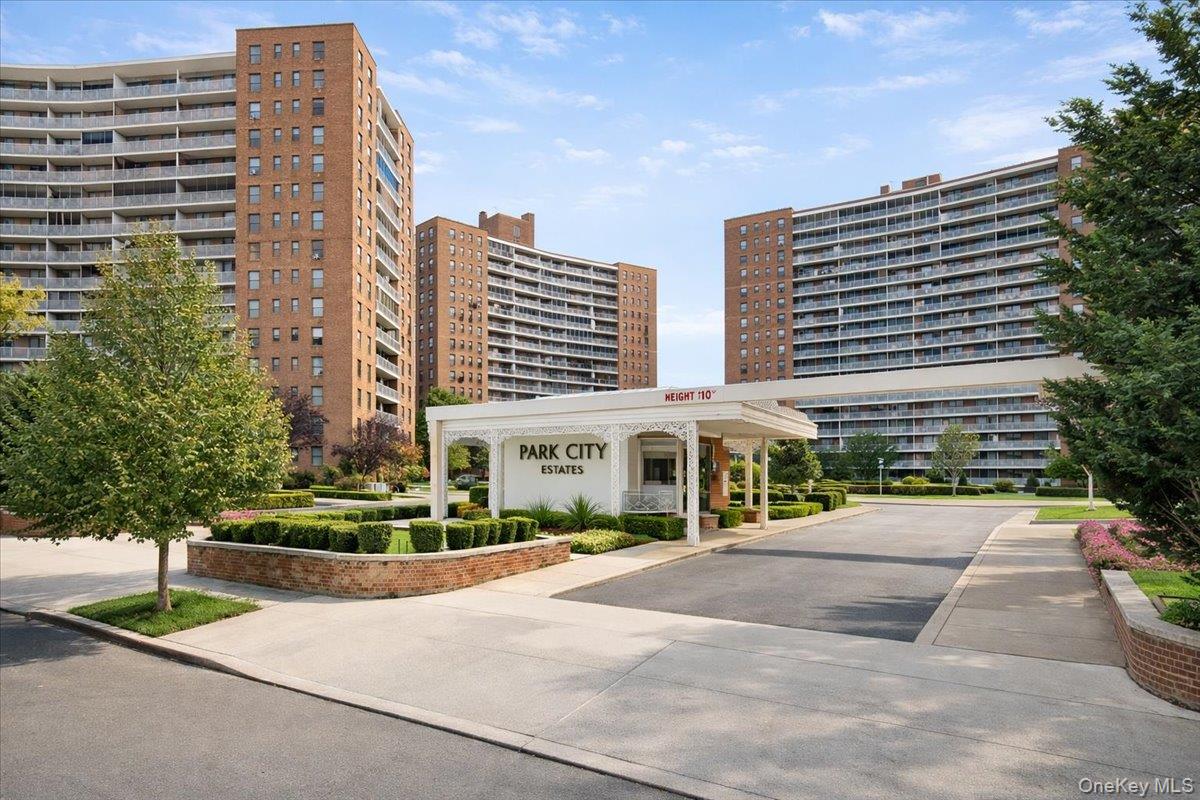 #1 photo, 61-55 98th Street, 皇后區 Rego Park , NY 11374