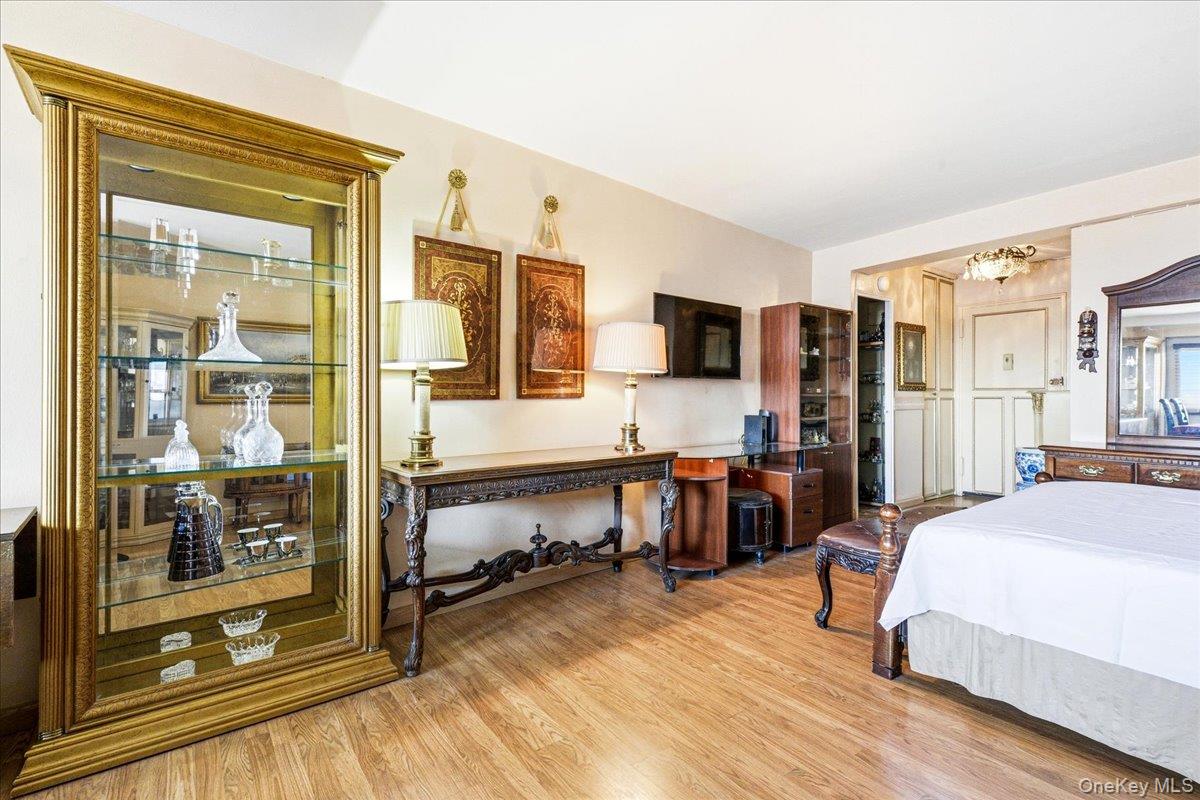 #10 photo, 61-55 98th Street, 皇后區 Rego Park , NY 11374