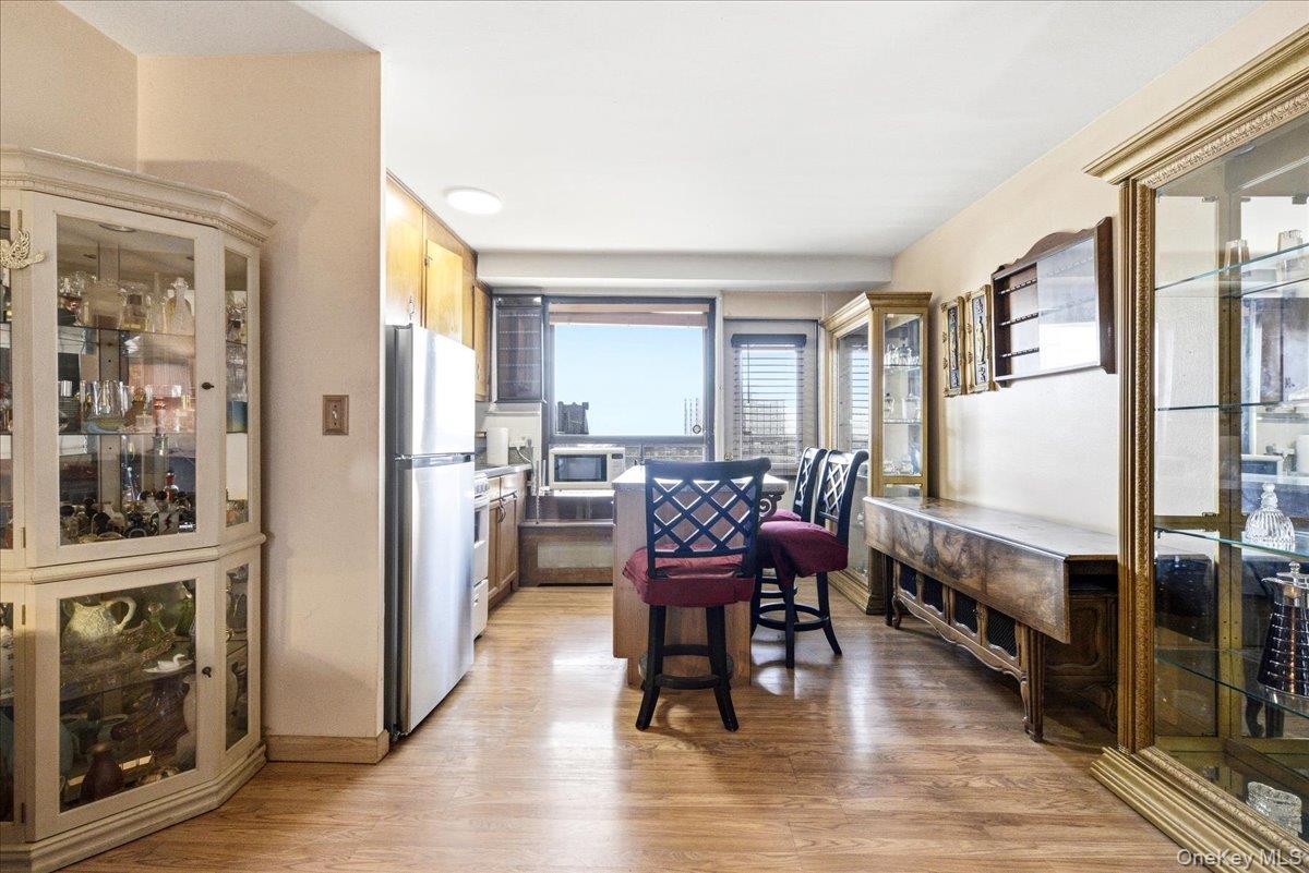 #12 photo, 61-55 98th Street, 皇后區 Rego Park , NY 11374