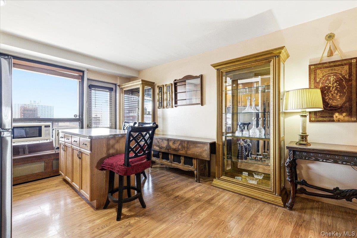 #13 photo, 61-55 98th Street, 皇后區 Rego Park , NY 11374