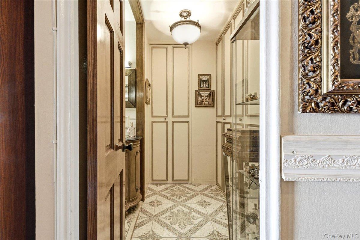 #4 photo, 61-55 98th Street, 皇后區 Rego Park , NY 11374