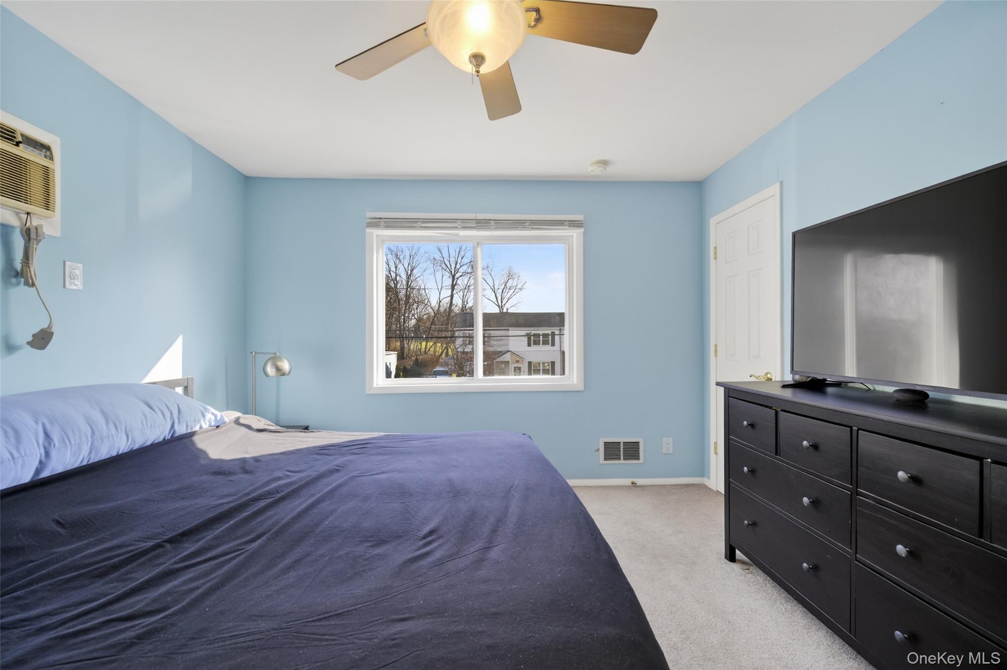 #19 photo, 20 S Gilmore Boulevard, Wappingers Falls , NY 12590