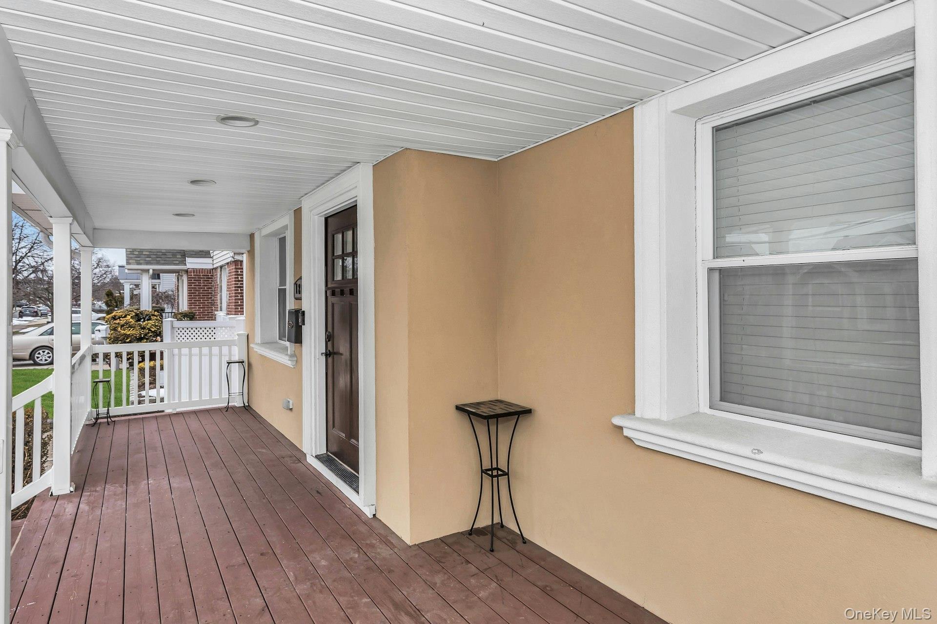 #4 photo, 180 Kensington Road, Garden City South , NY 11530