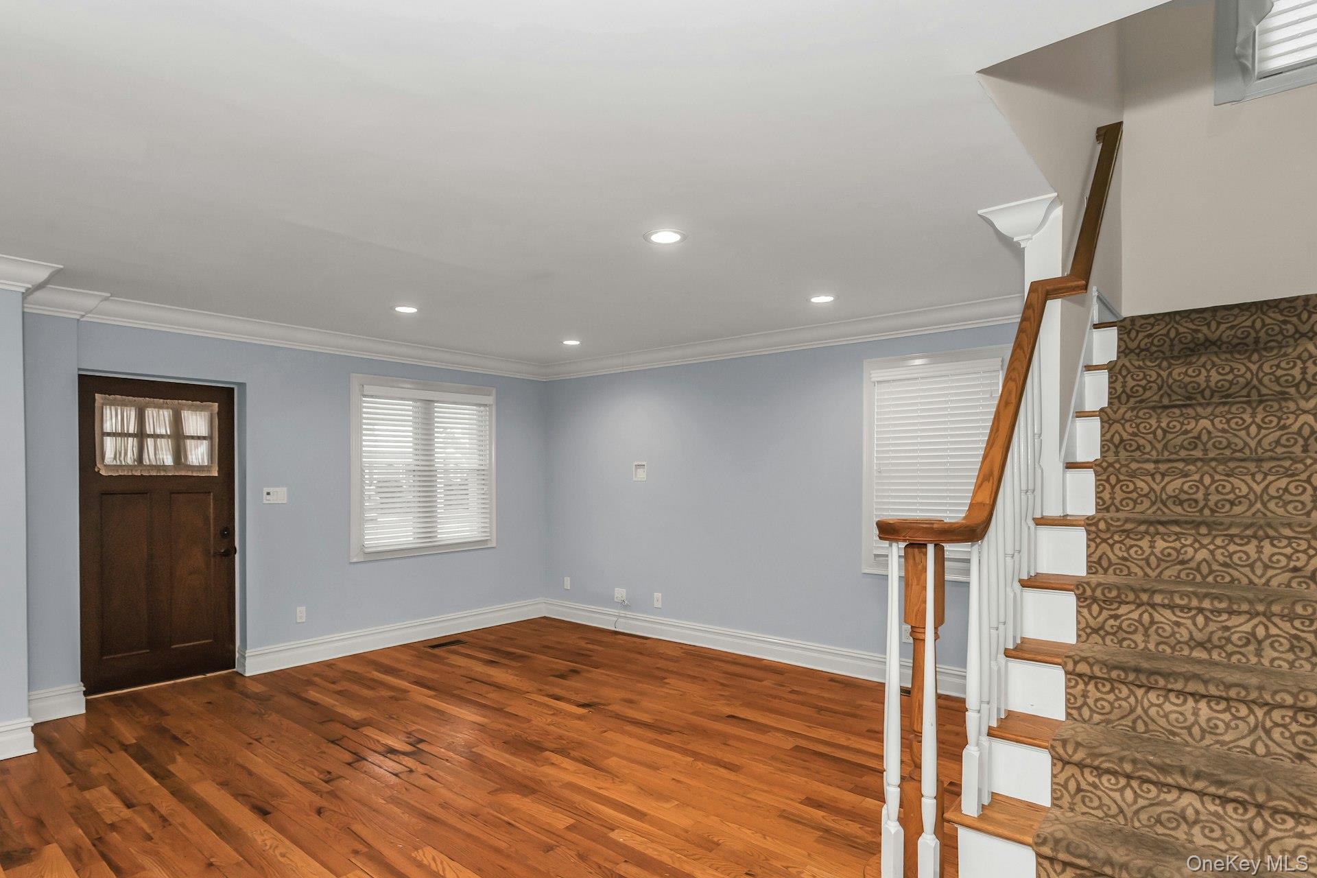 #5 photo, 180 Kensington Road, Garden City South , NY 11530