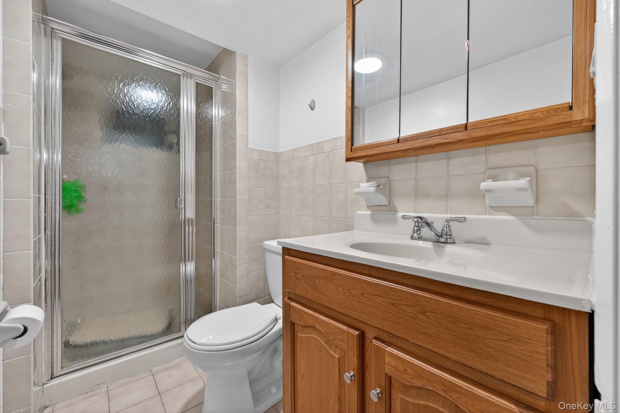 #17 photo, 6433 Alderton Street, Rego Park , NY 11374