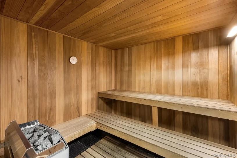 #7 photo, 123 Washington Street, New York (Manhattan) , NY 10006