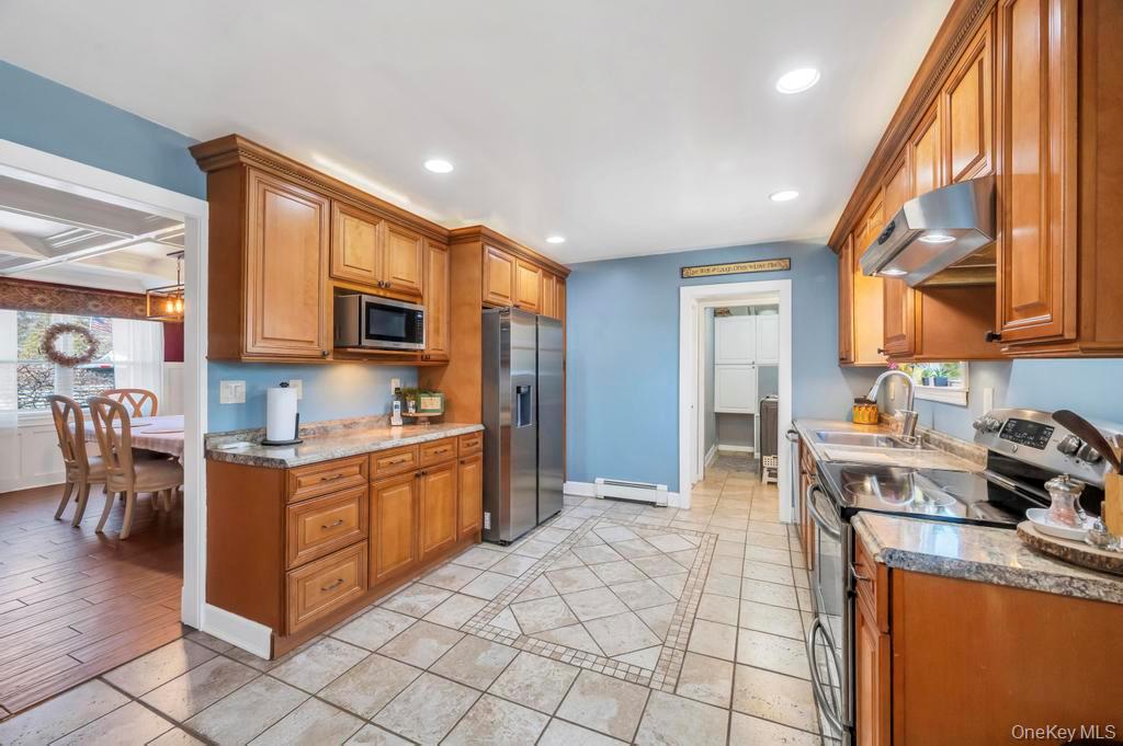 #11 photo, 21 Burwood Lane, Саффолк ‖ Coram , NY 11727