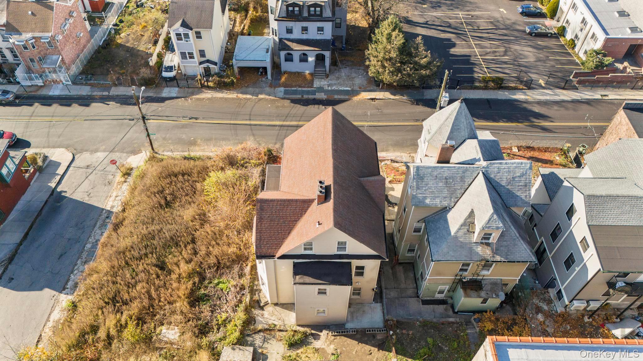 #15 photo, 142 Buena Vista Avenue, Yonkers , NY 10701