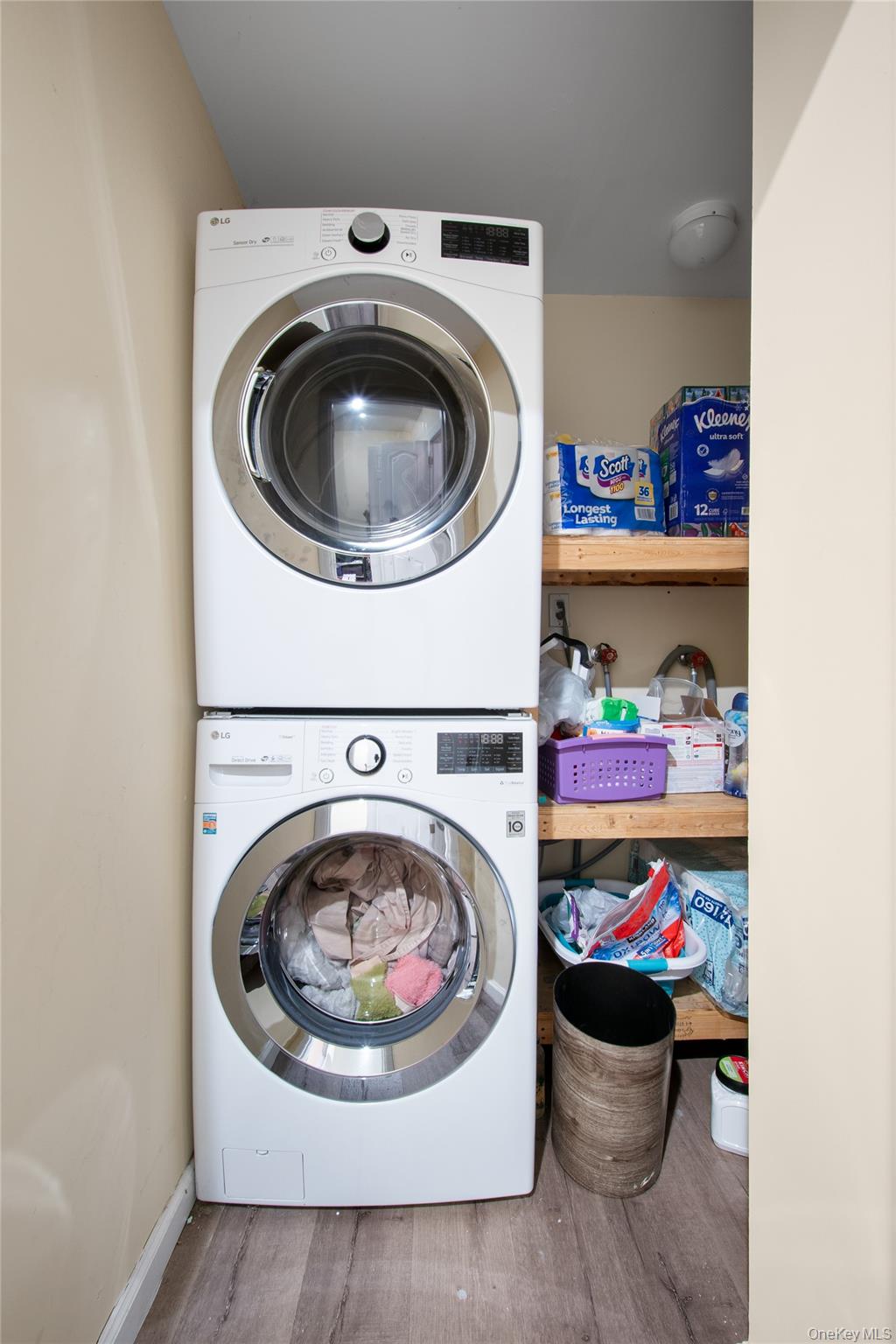 #16 photo, 66-19 Commonwealth Boulevard, Little Neck , NY 11362