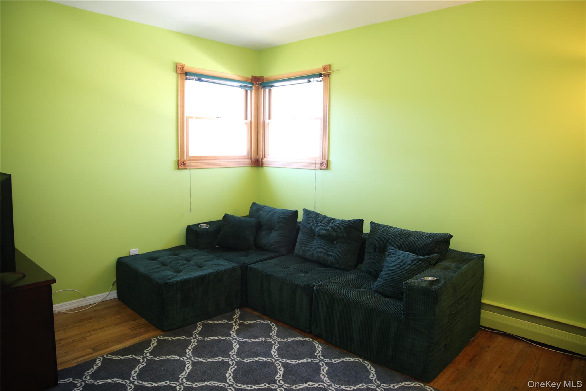 #11 photo, 250 Wyona Avenue, سوفولك Lindenhurst , NY 11757