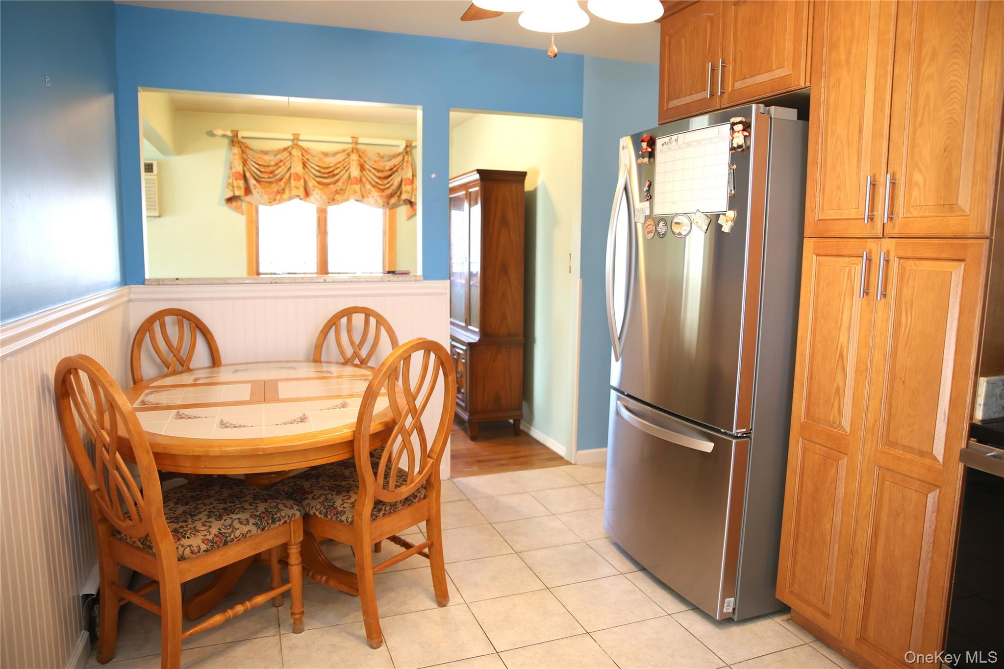 #3 photo, 250 Wyona Avenue, سوفولك Lindenhurst , NY 11757