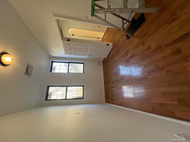 #6 photo, 10529 Liberty Avenue, कुईंस Ozone Park , NY 11417