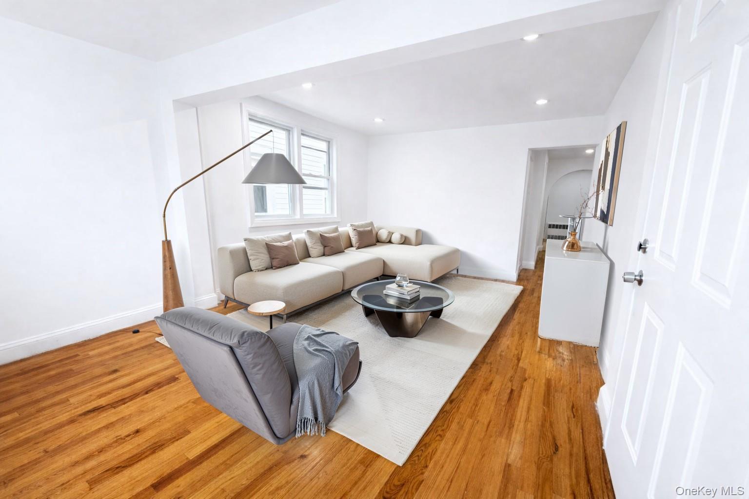 #2 photo, 967 E 94th Street, Бруклин ‖ Brooklyn , NY 11236