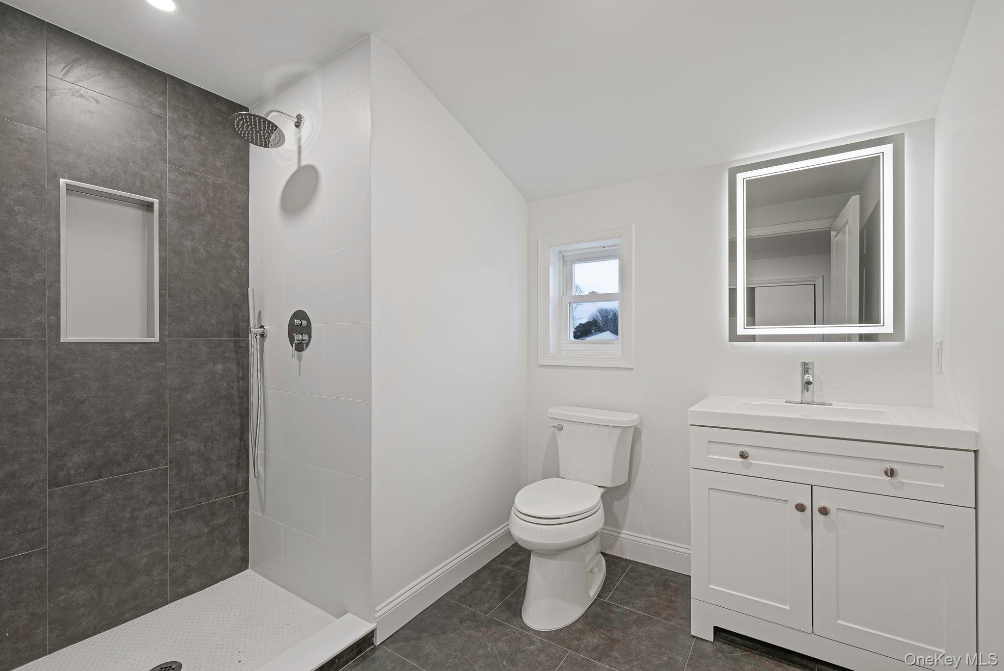 #13 photo, 18 Oakdale Place, Massapequa Park , NY 11762